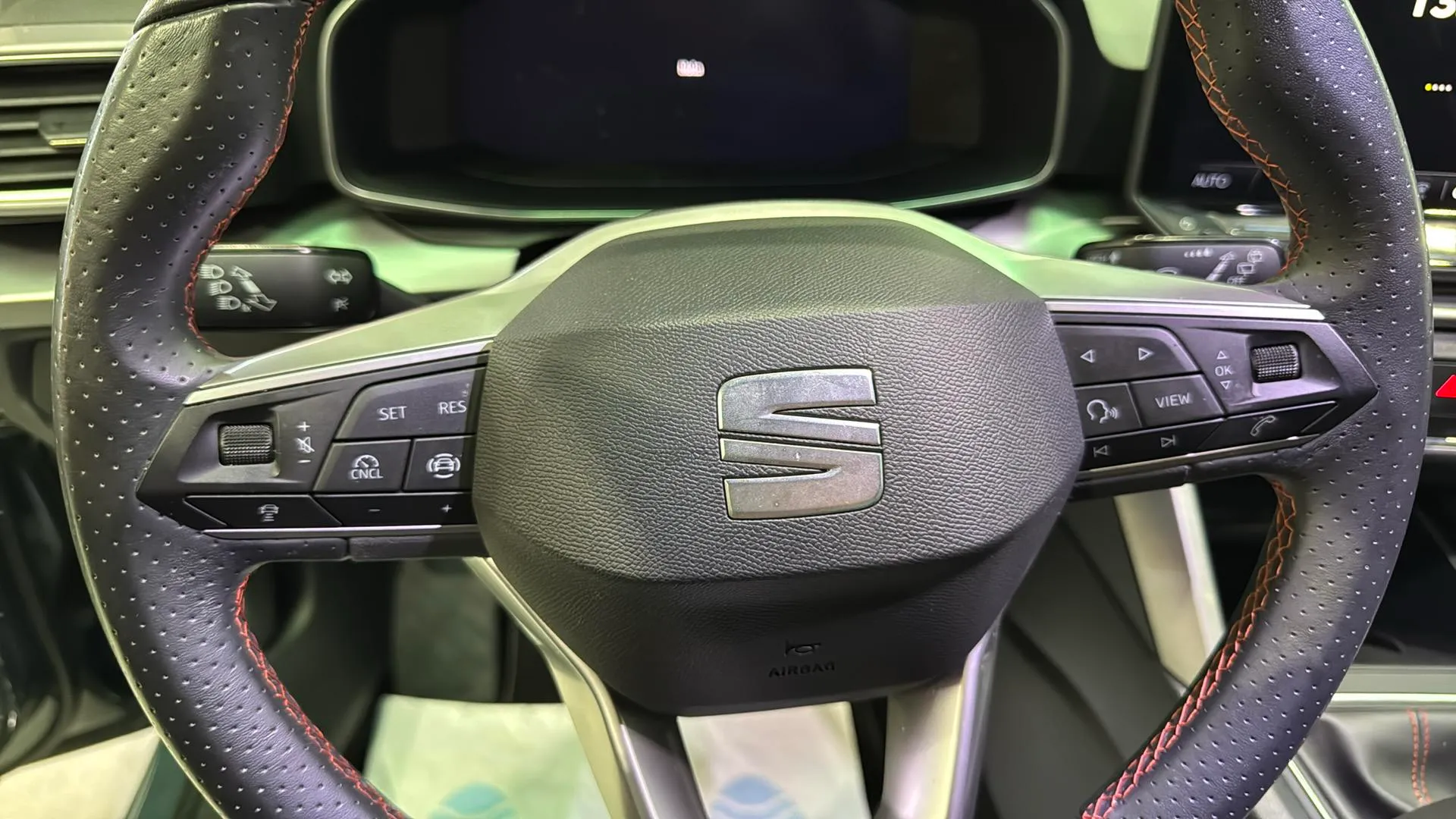 SEAT León 1.5 TSI FR 25 Aniversario - foto 22