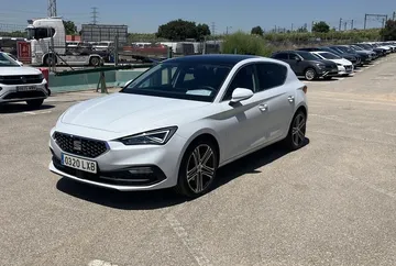 seat leon 15 etsi dsg 7 s amps xcellence go l hibrido no enchufable automatica arval barcelona 903000000268888