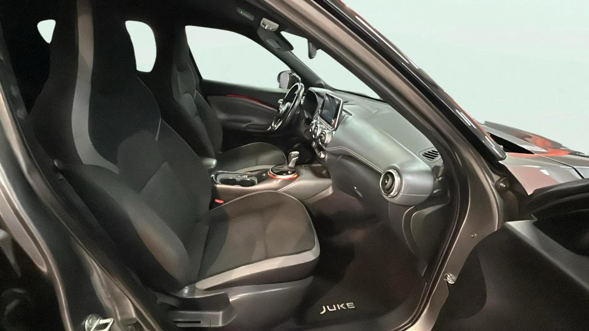 Nissan Juke DIG-T DCT N-Connecta - foto 12