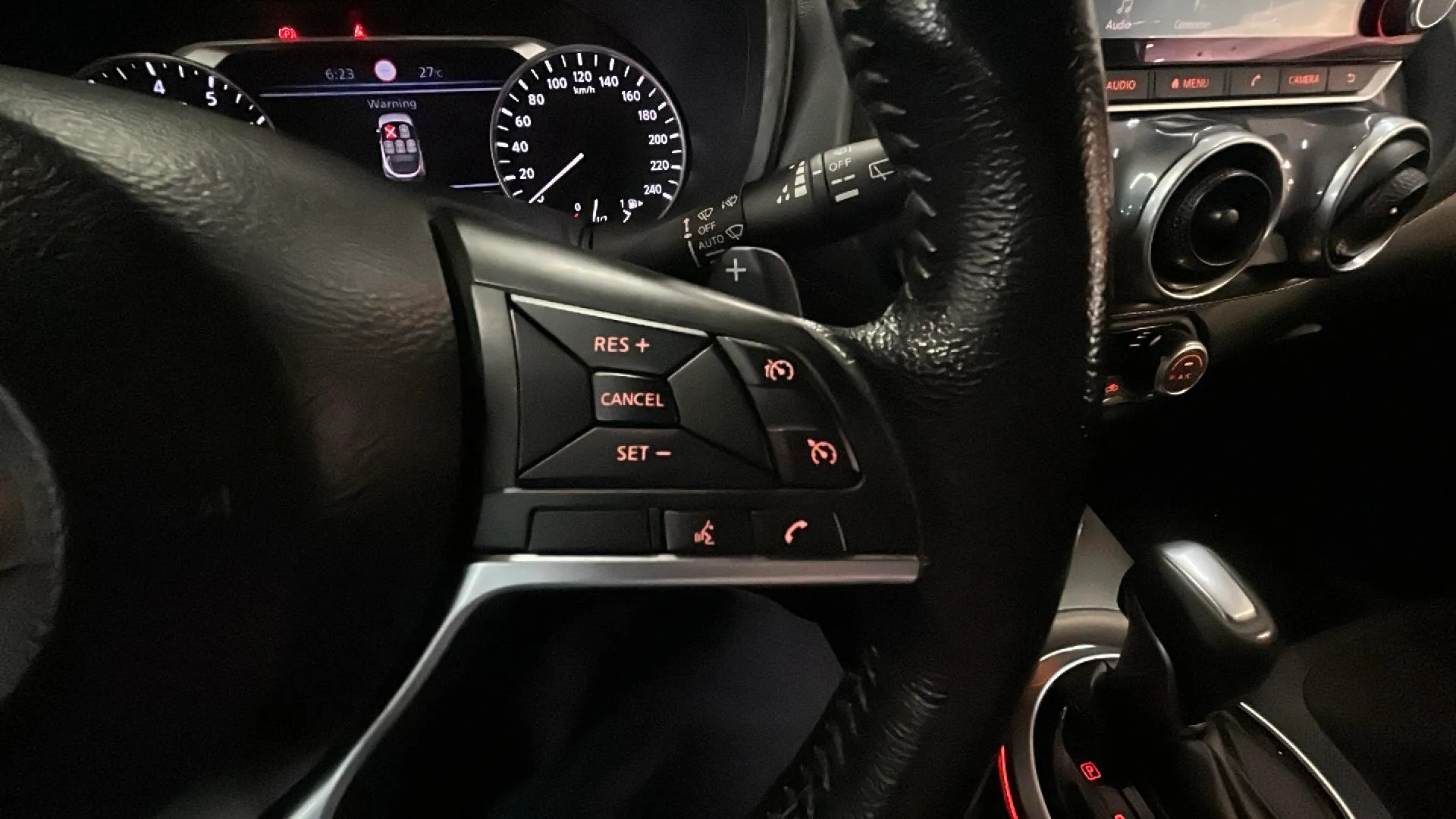 Nissan Juke DIG-T DCT N-Connecta - foto 18