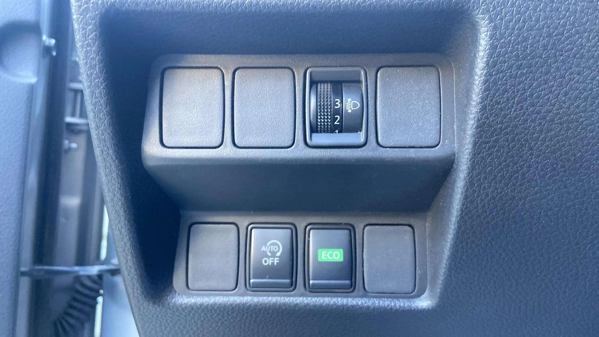 Nissan Qashqai dCi N-Connecta - foto 20