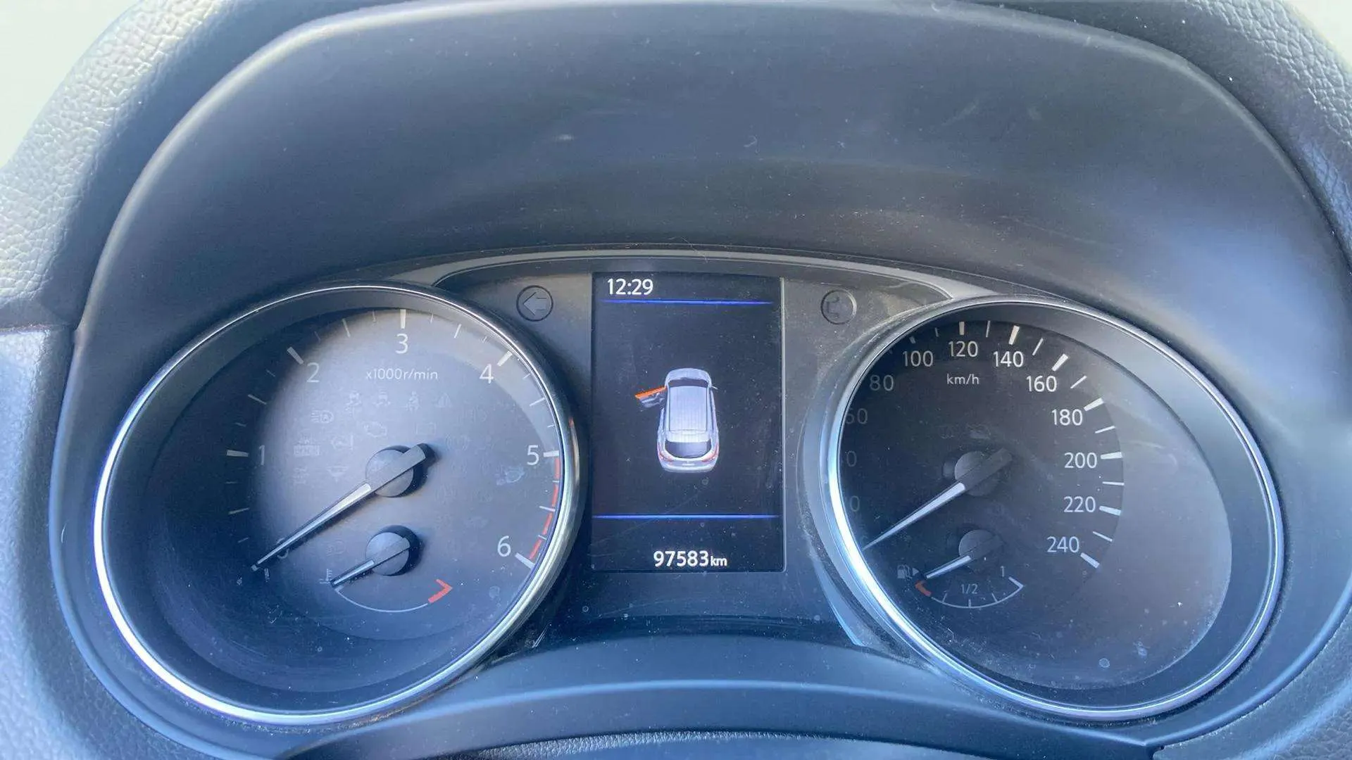Nissan Qashqai dCi N-Connecta - foto 16