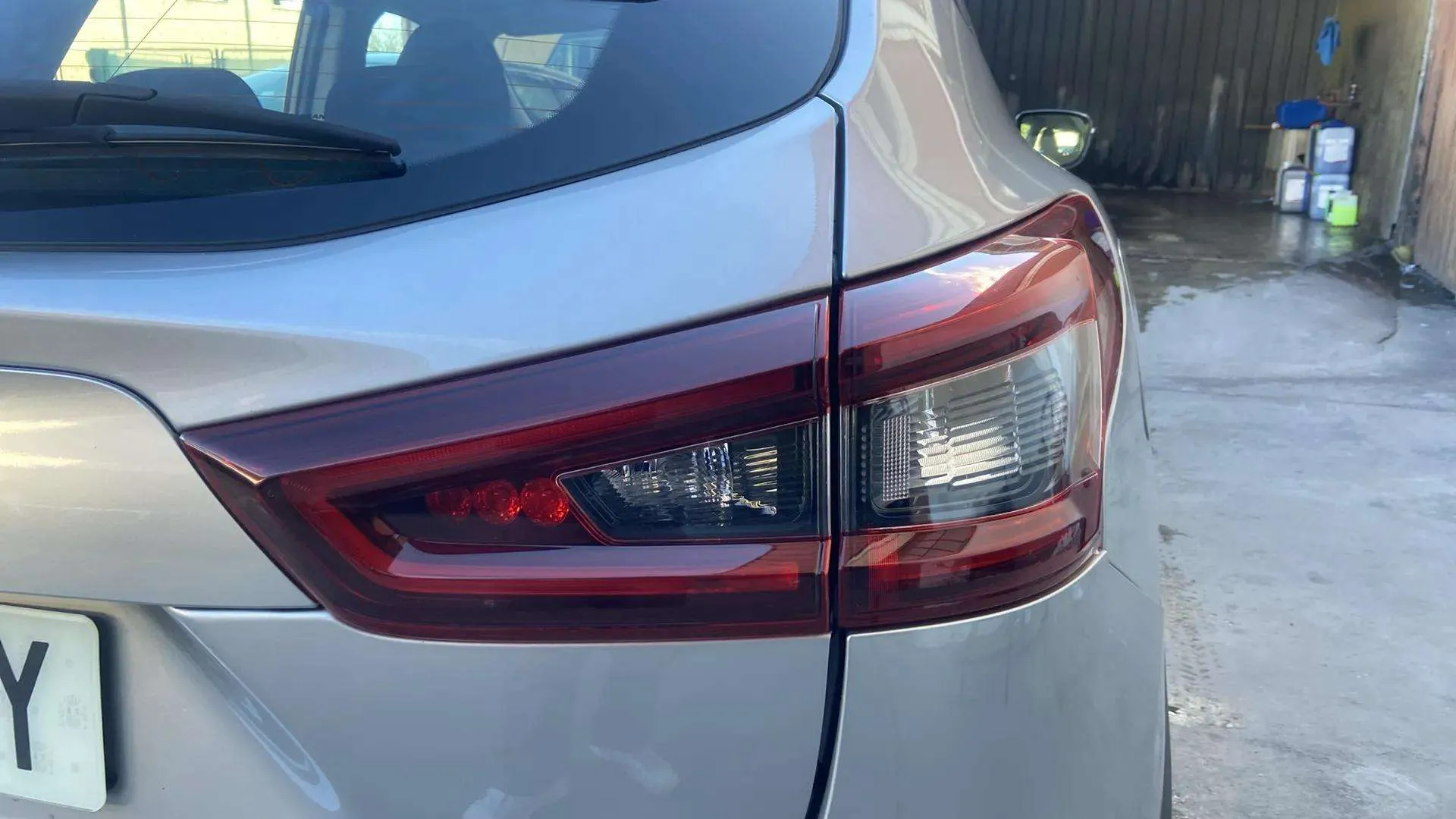 Nissan Qashqai dCi N-Connecta - foto 12