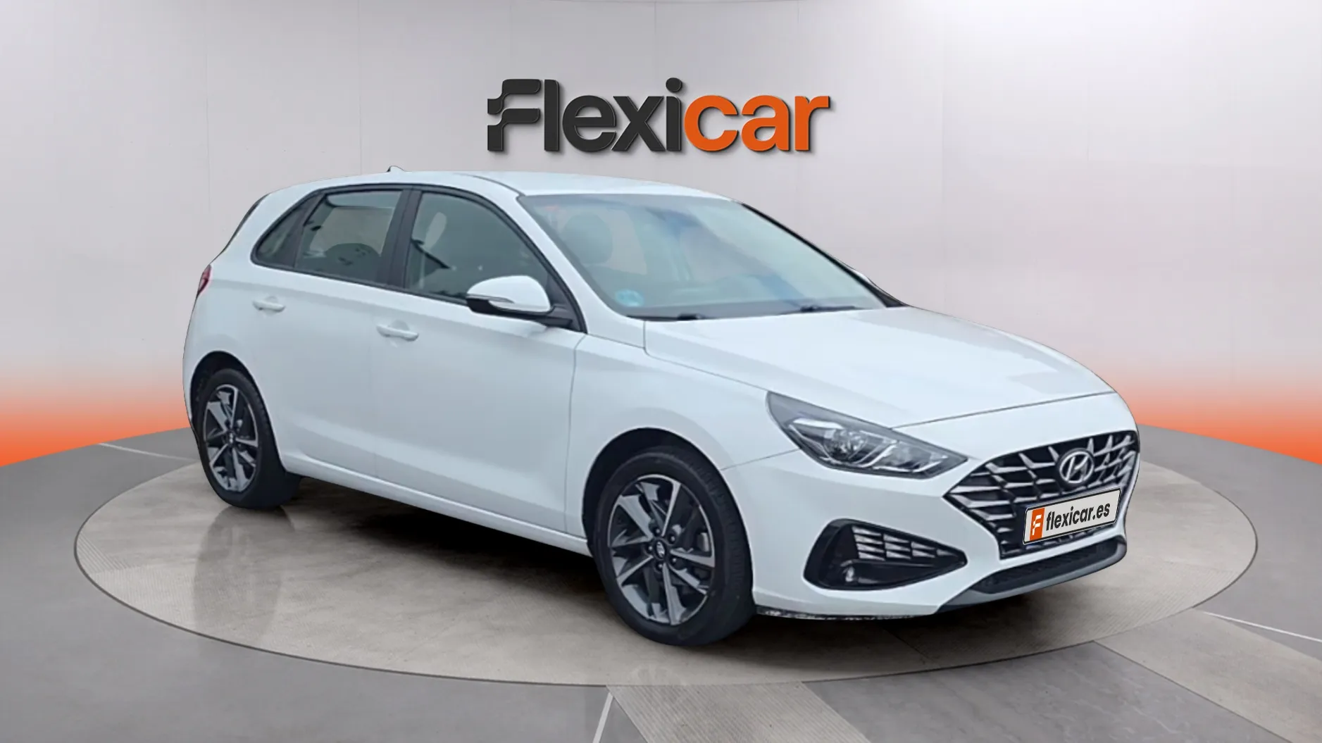 Hyundai i30 1.5 DPI Klass SLX - foto 1