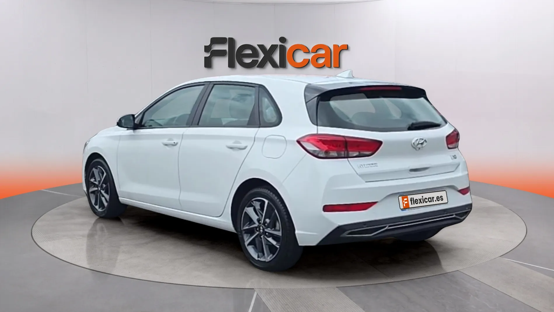 Hyundai i30 1.5 DPI Klass SLX - foto 5