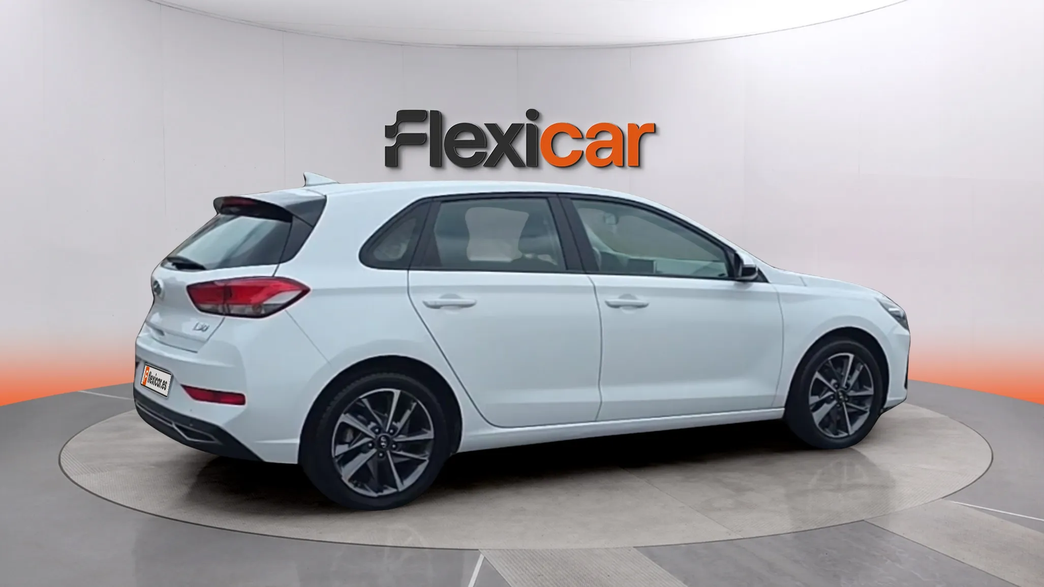 Hyundai i30 1.5 DPI Klass SLX - foto 7