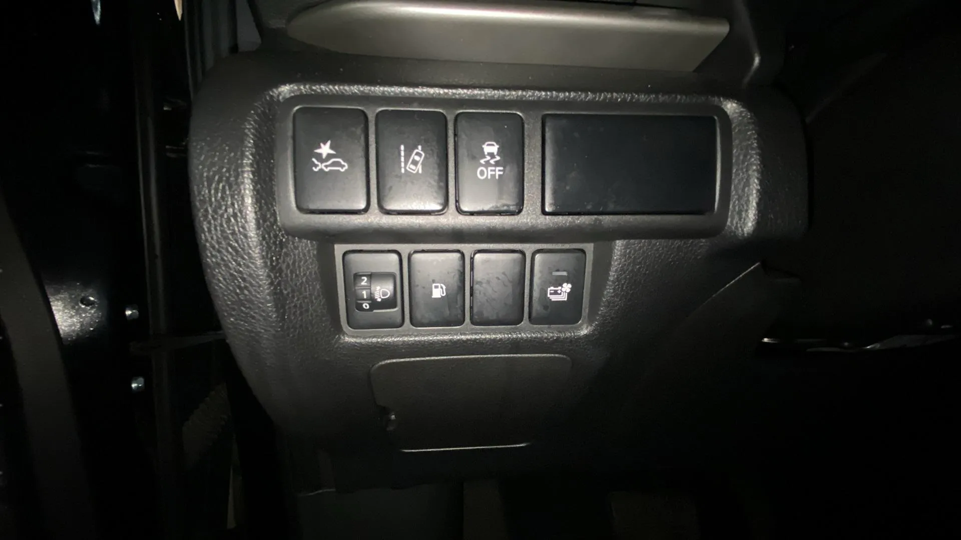 Mitsubishi Eclipse Cross 2.4 PHEV Kaiteki 4WD - foto 17