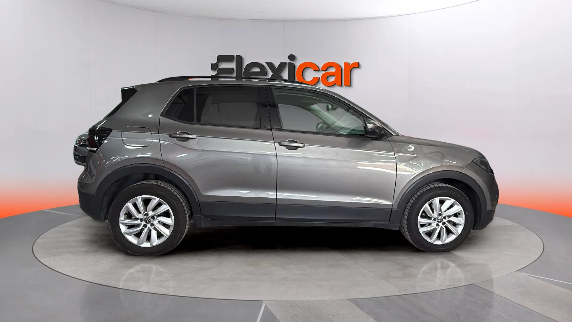 Volkswagen T-Cross Sport 1.0 TSI DSG - foto 8