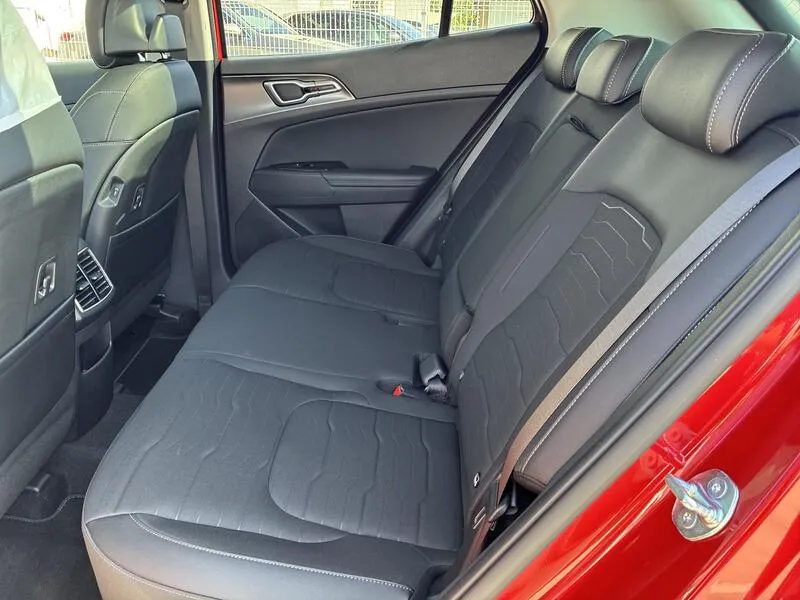 Kia Sportage 1.6 T-GDi HEV - foto 23
