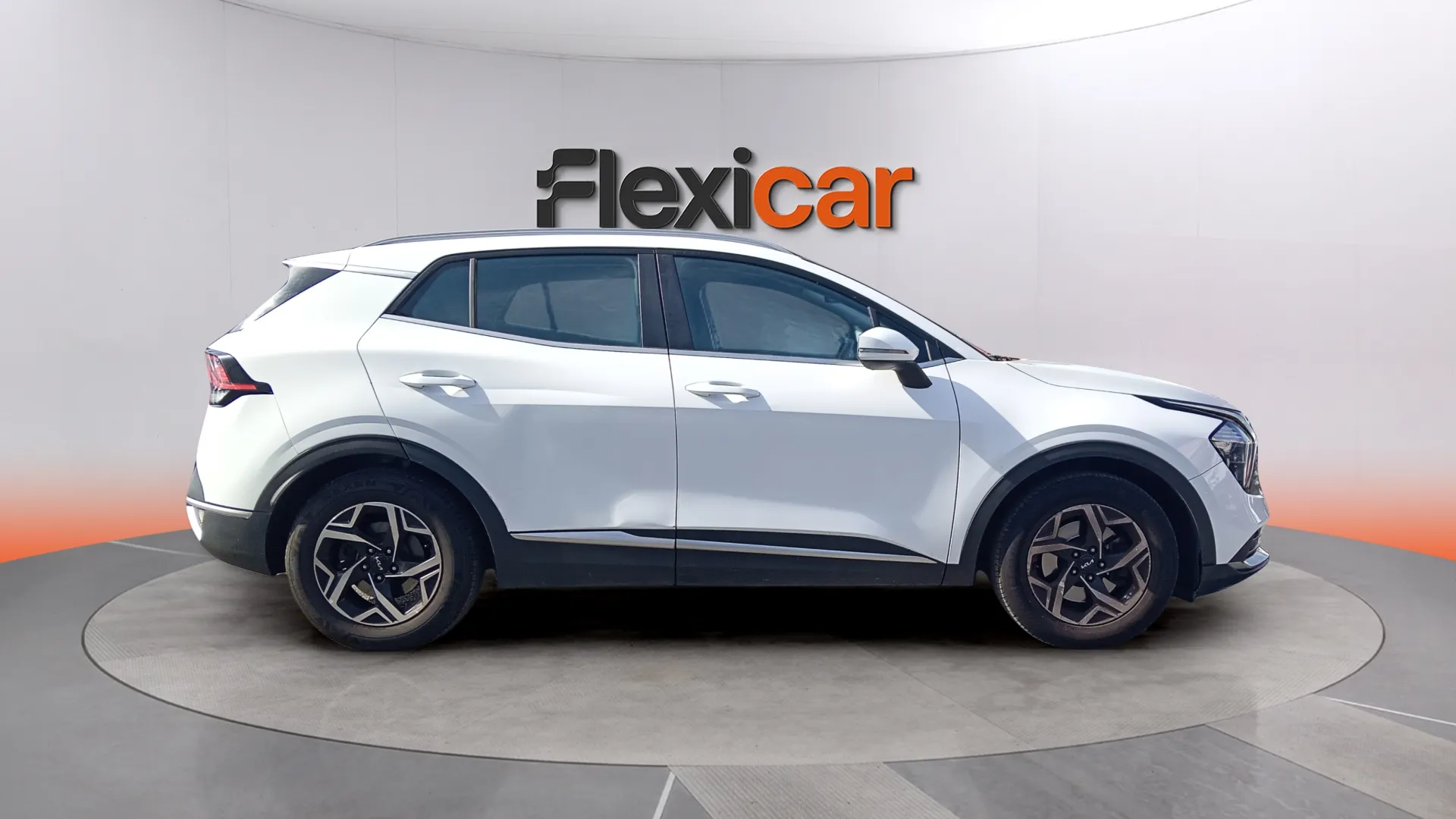 Kia Sportage 1.6 CRDi MHEV Business 4x2 - foto 5