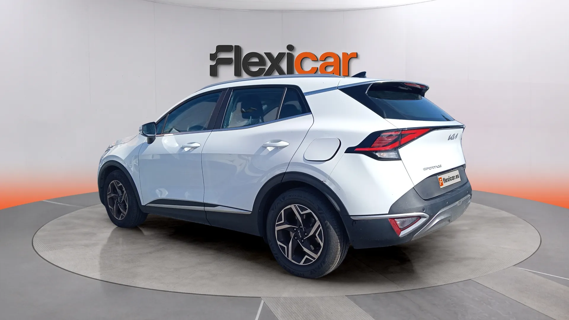 Kia Sportage 1.6 CRDi MHEV Business 4x2 - foto 8