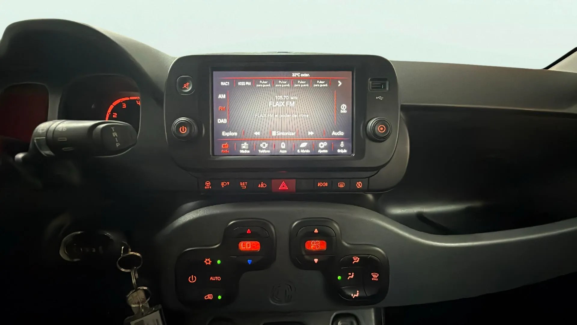 Fiat Panda Red 1.0 Hybrid - foto 16