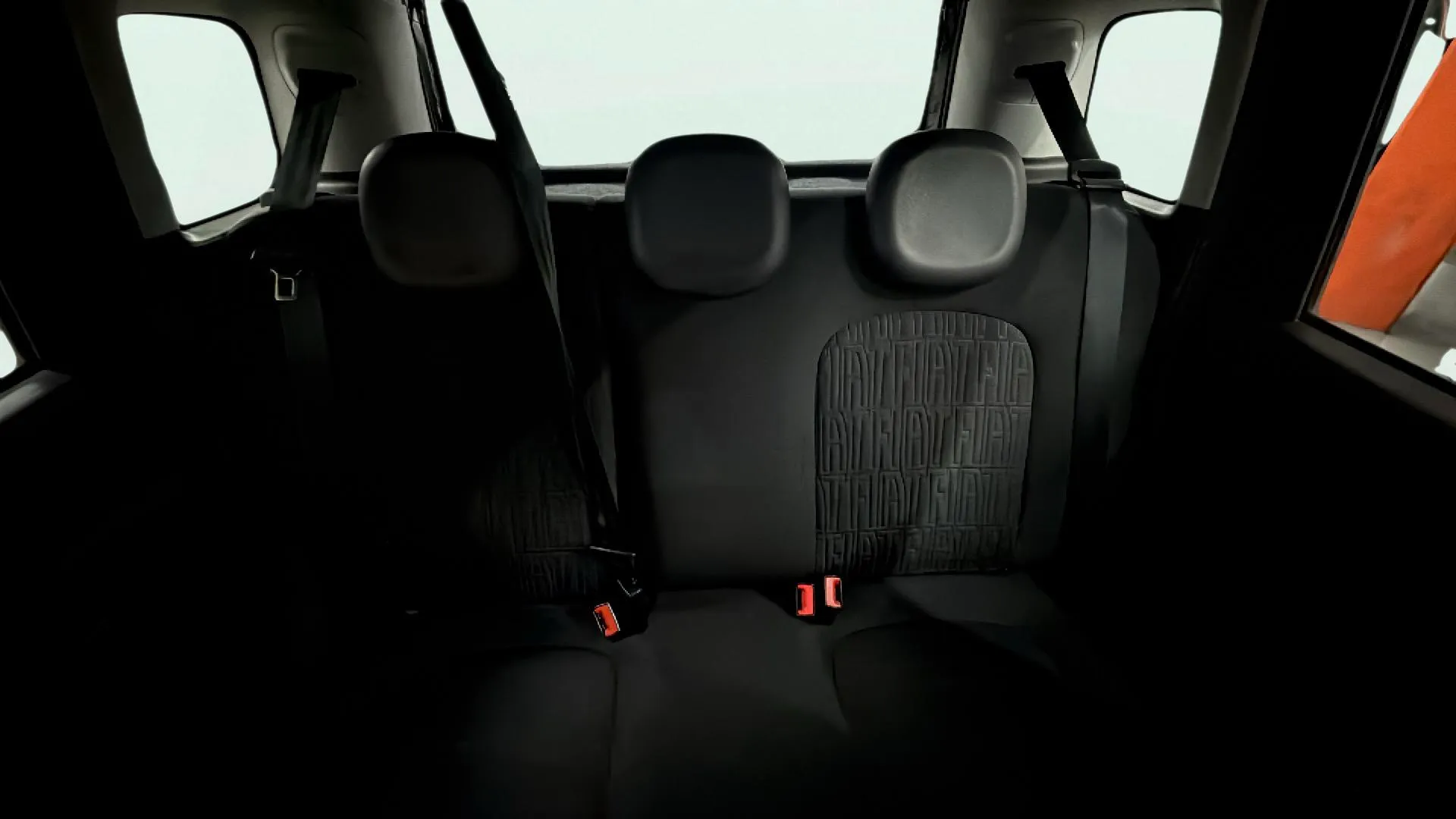 Fiat Panda Red 1.0 Hybrid - foto 13