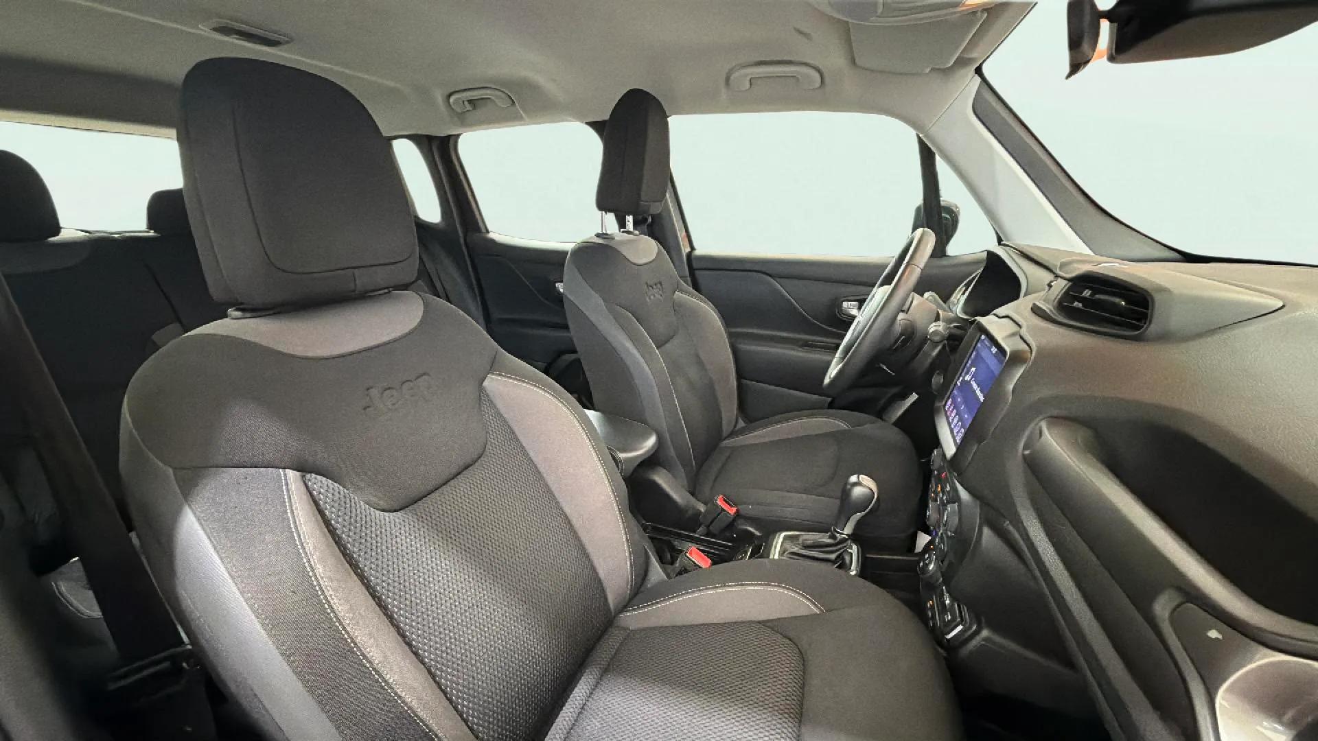 Jeep Renegade 4xe 1.3 PHEV Limited - foto 23