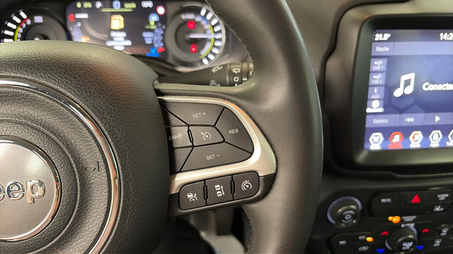 Jeep Renegade 4xe 1.3 PHEV Limited - foto 12