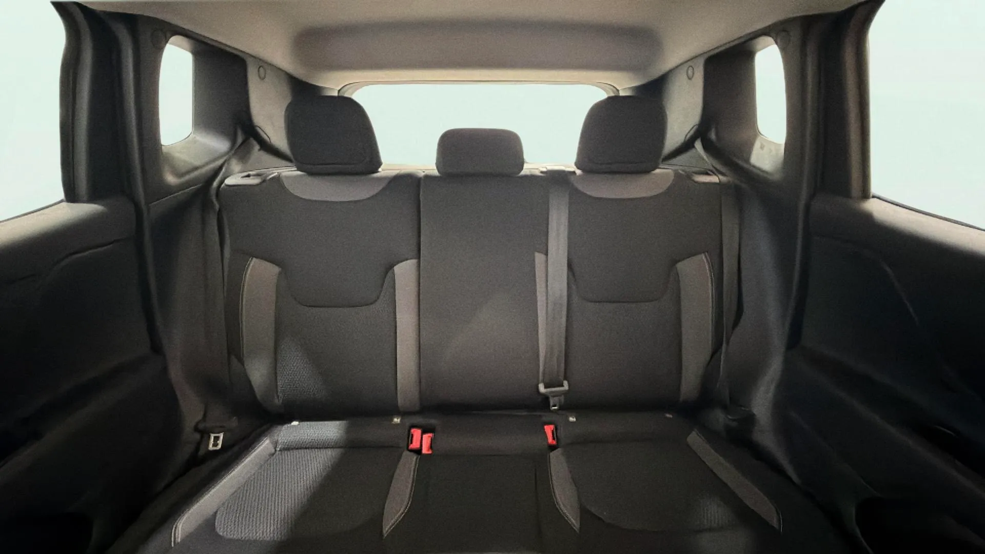 Jeep Renegade 4xe 1.3 PHEV Limited - foto 25