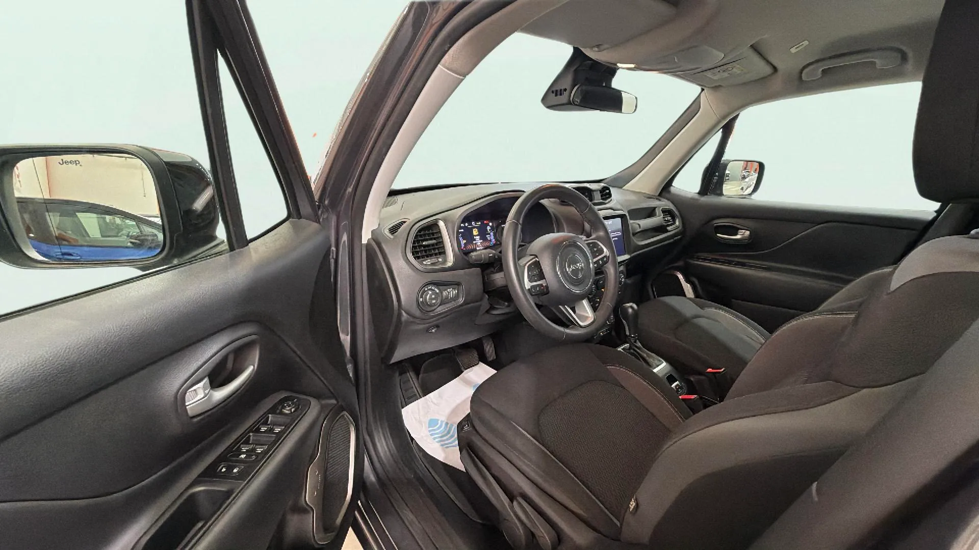 Jeep Renegade 4xe 1.3 PHEV Limited - foto 21