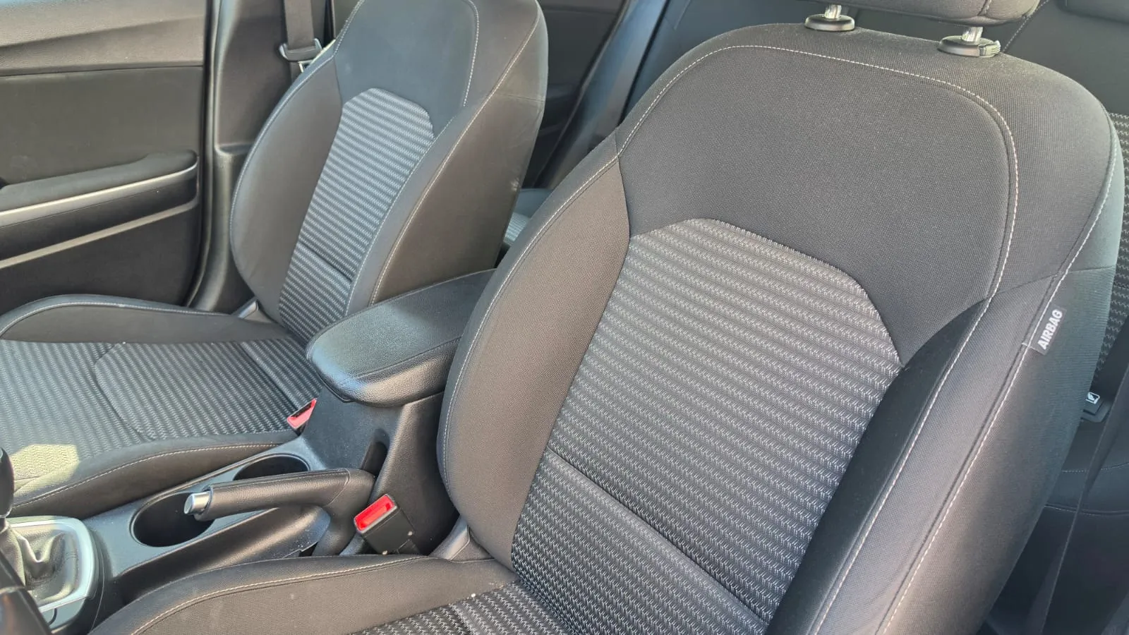 Kia Ceed 1.6 MHEV iMT Drive - foto 15