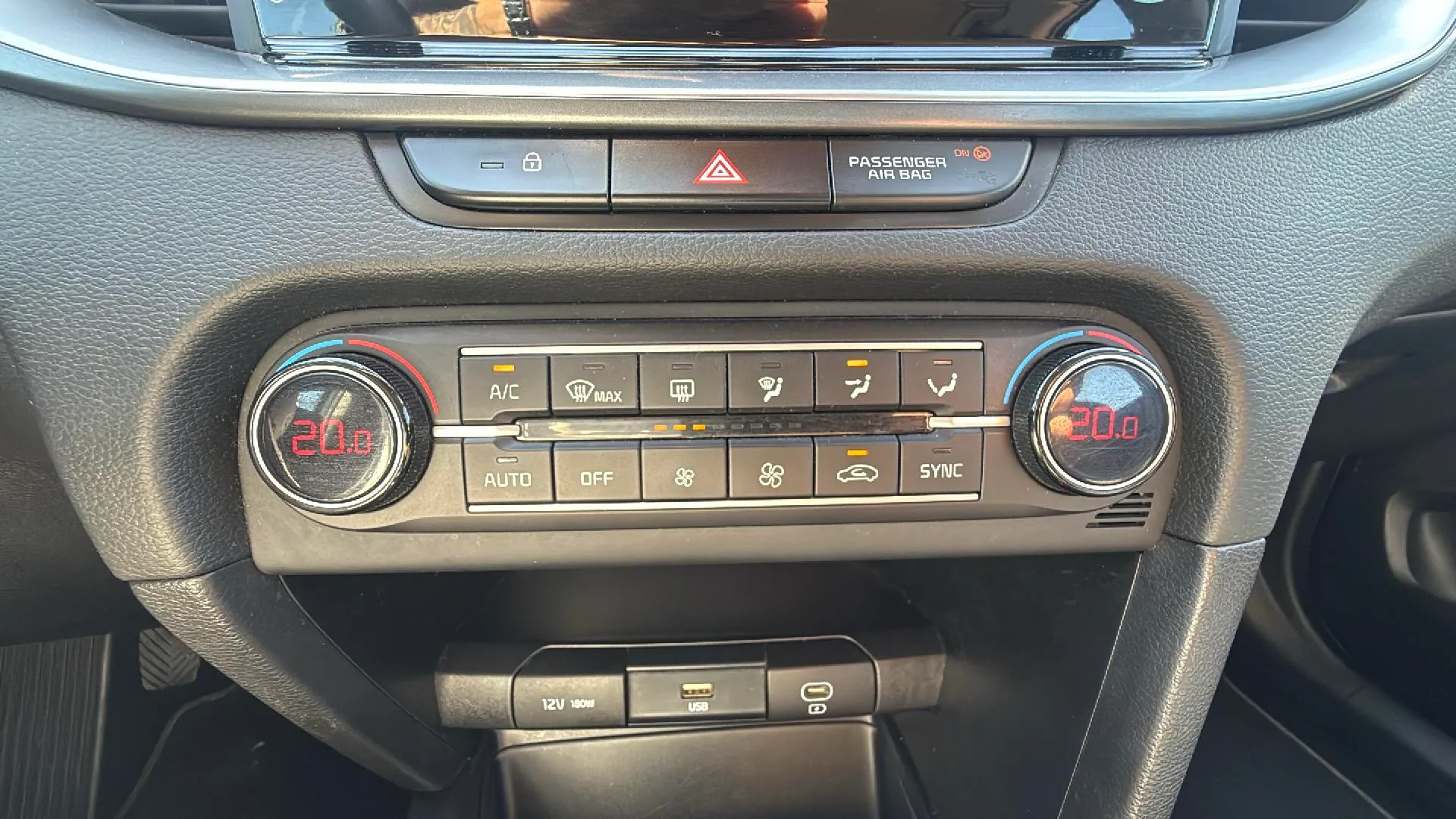 Kia Ceed 1.6 MHEV iMT Drive - foto 21