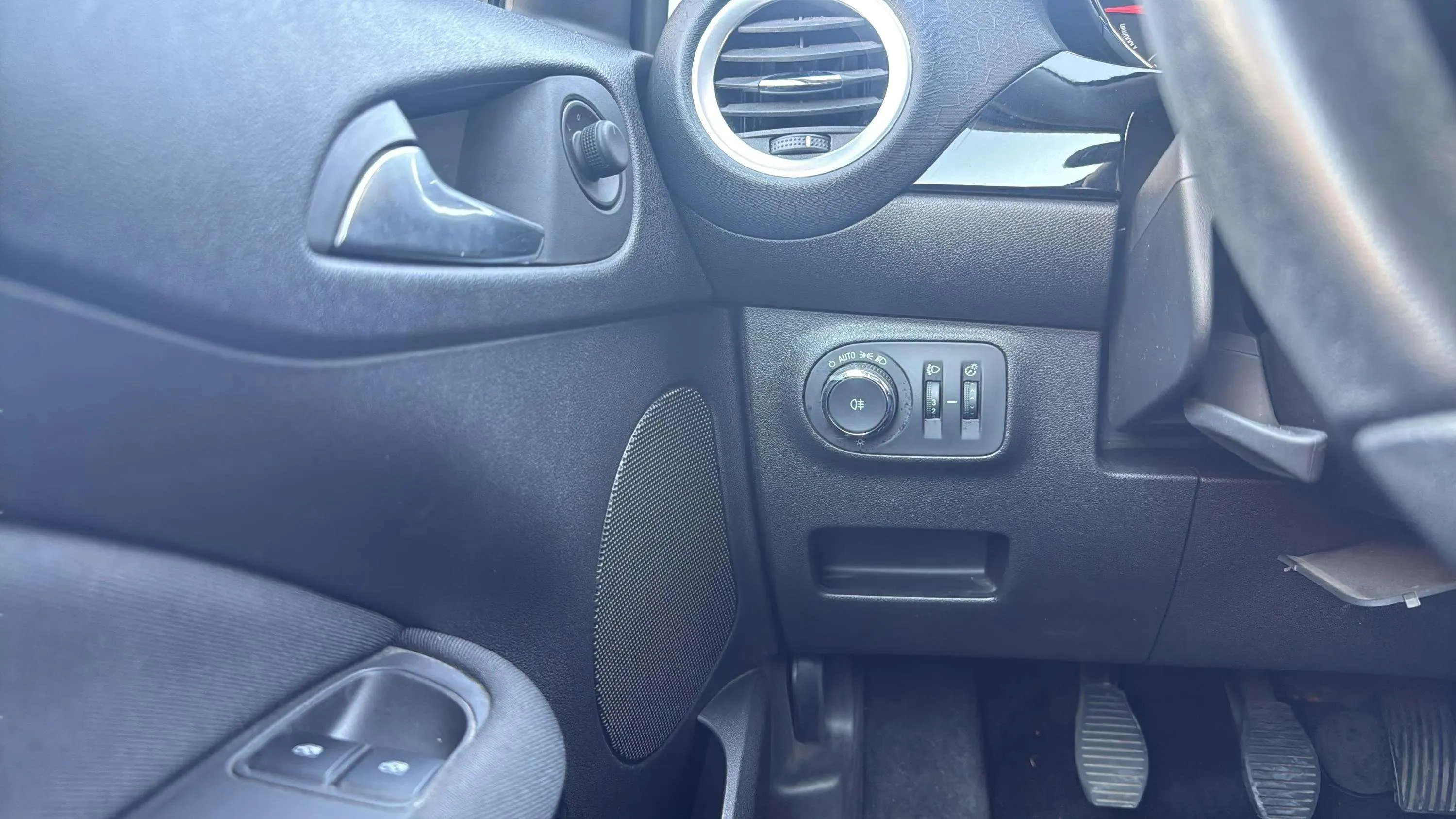 Opel Adam 1.4 XEL Glam - foto 17