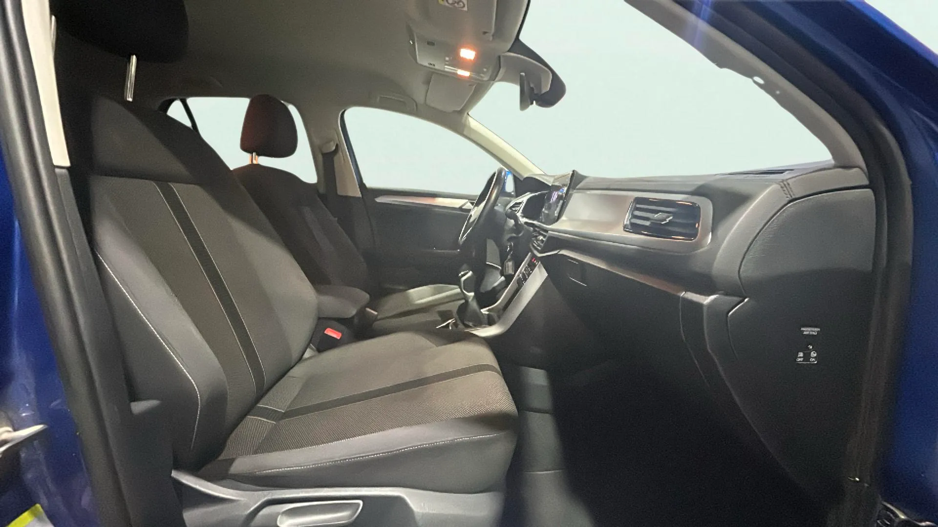 Volkswagen T-Roc Life 1.0 TSI - foto 18