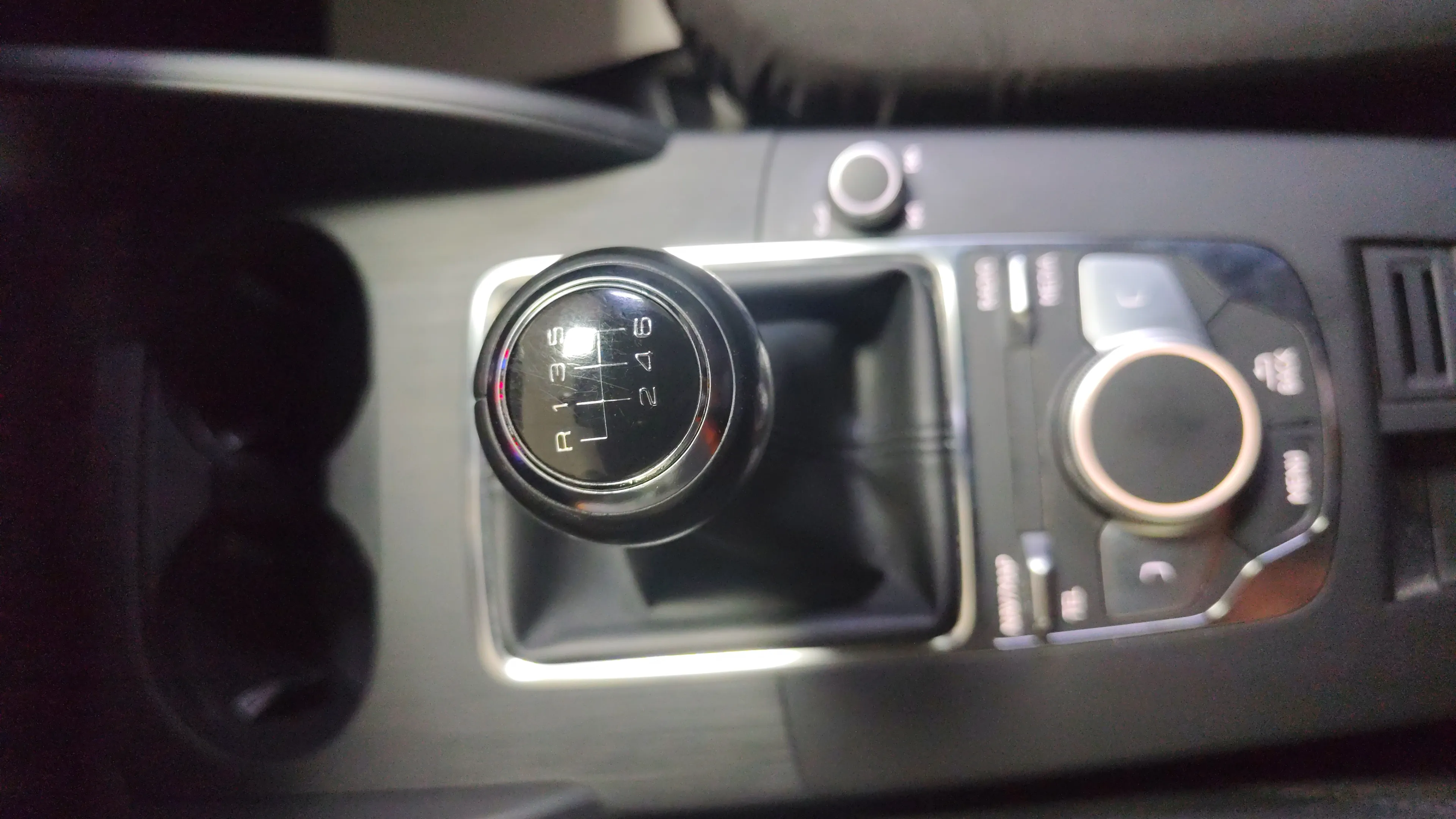 Audi A3 30 TDI Sportback - foto 10