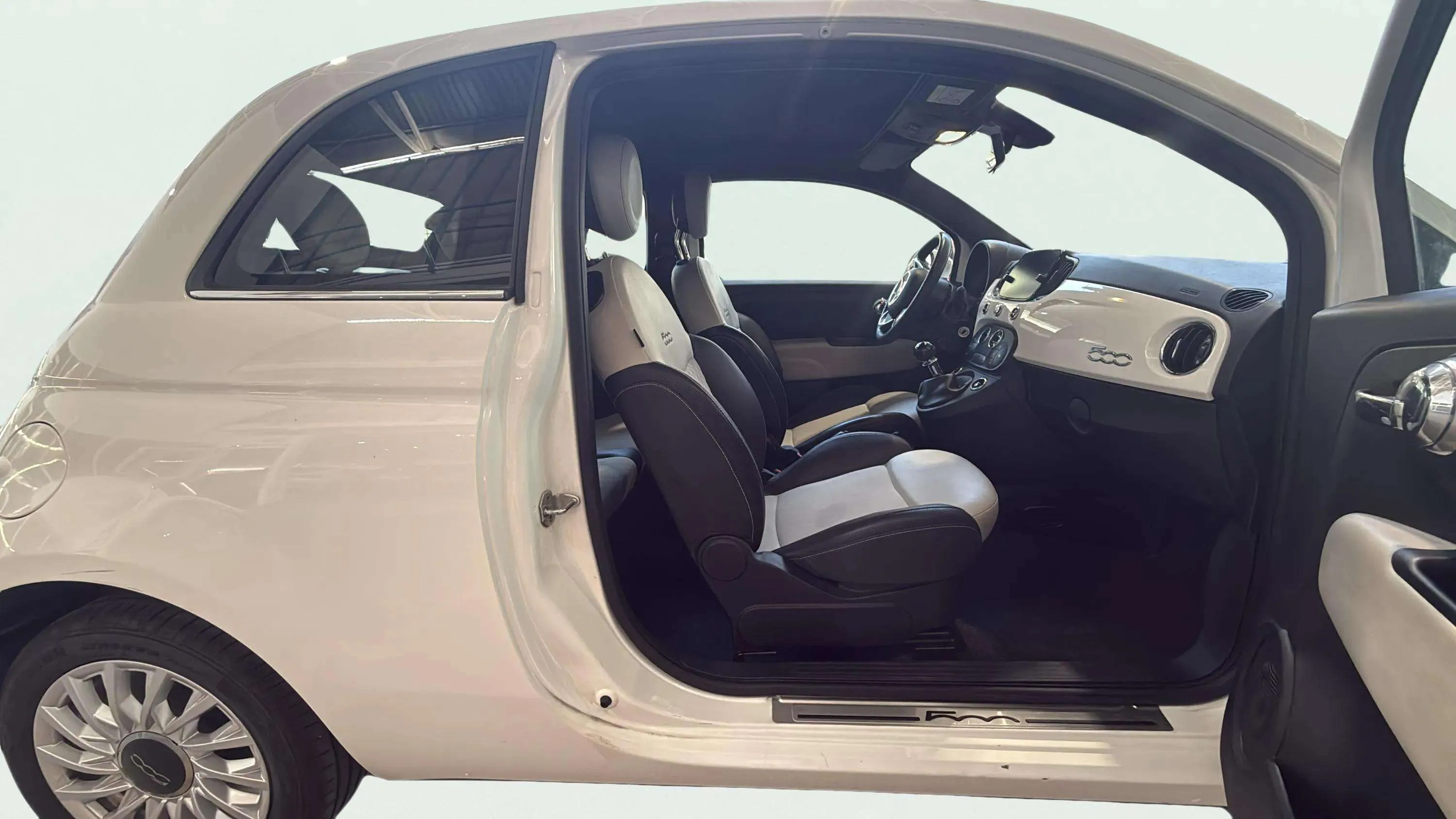 Fiat 500C Lounge Hy Fly - foto 13