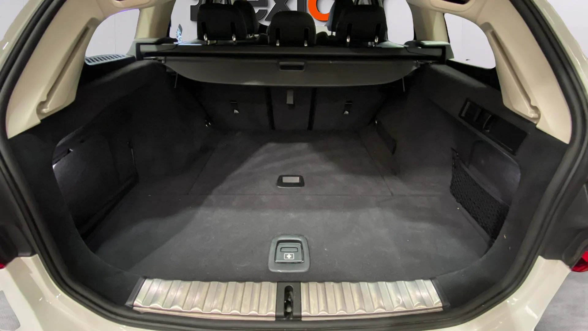 BMW Serie 3 318d .Touring - foto 9