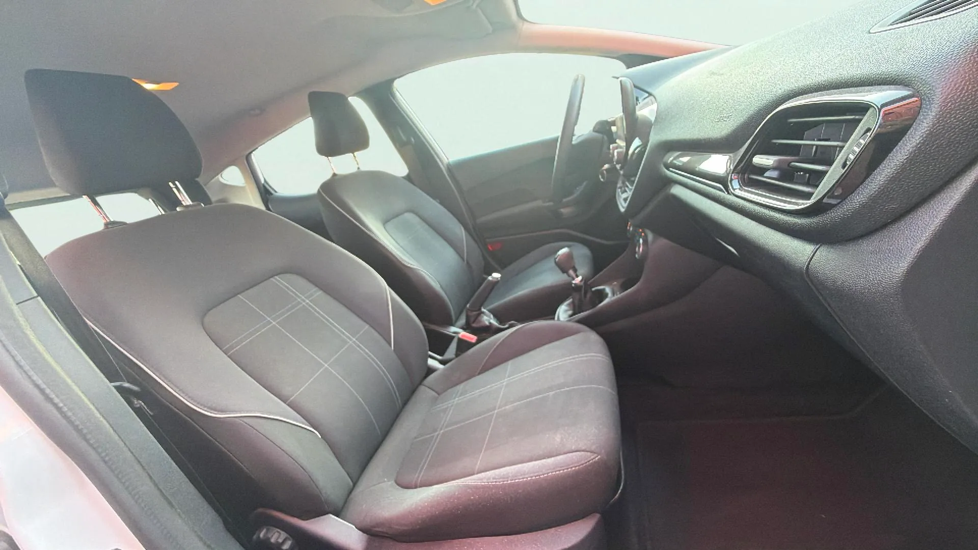 Ford Fiesta 1.0 EcoBoost Trend - foto 14