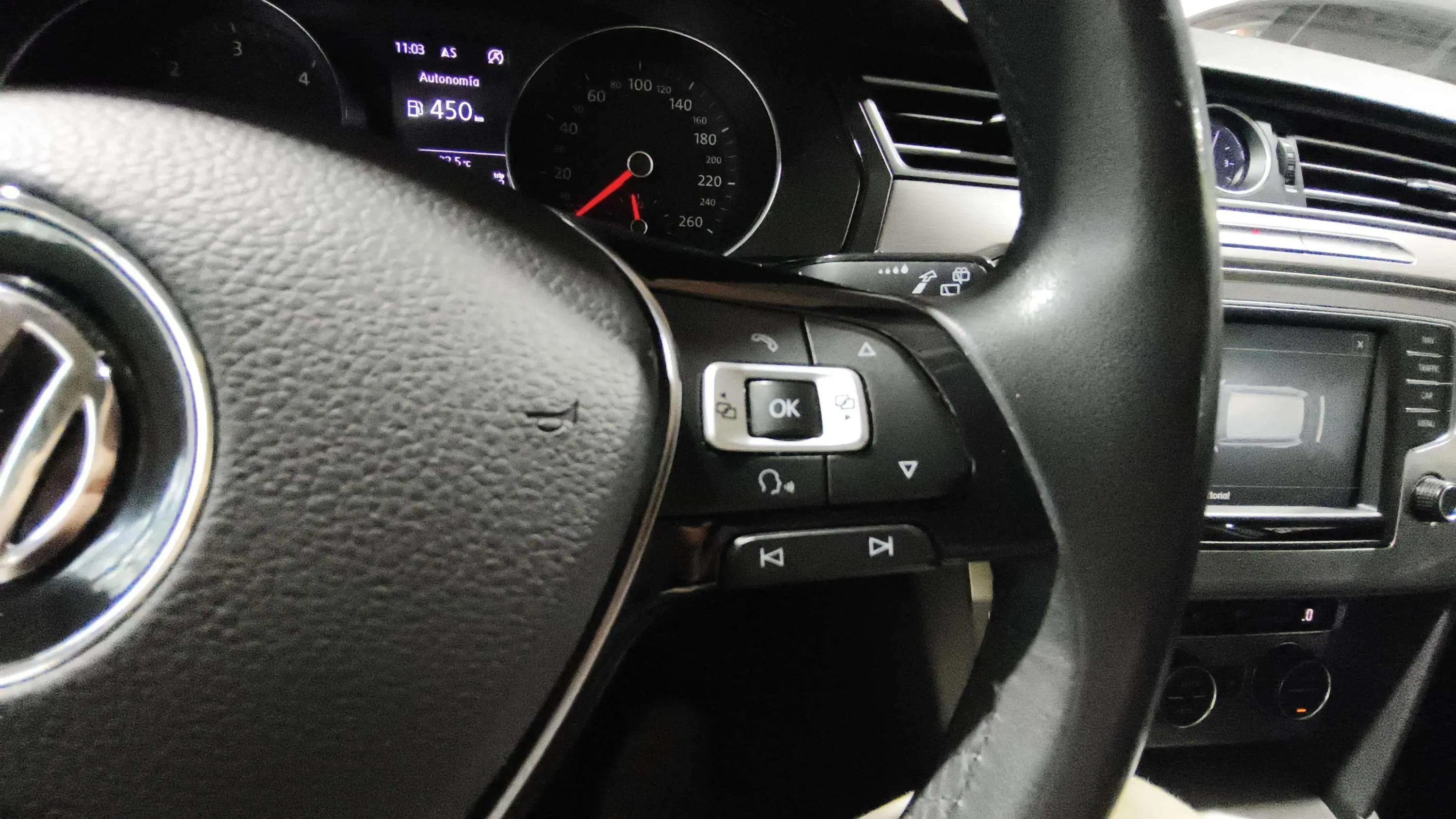 Volkswagen Passat Variant Advance 1.6 TDI BMT - foto 23