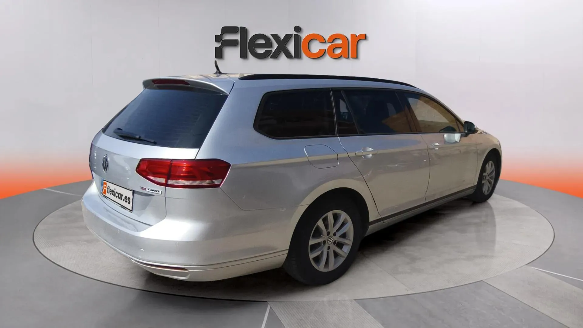 Volkswagen Passat Variant Advance 1.6 TDI BMT - foto 8