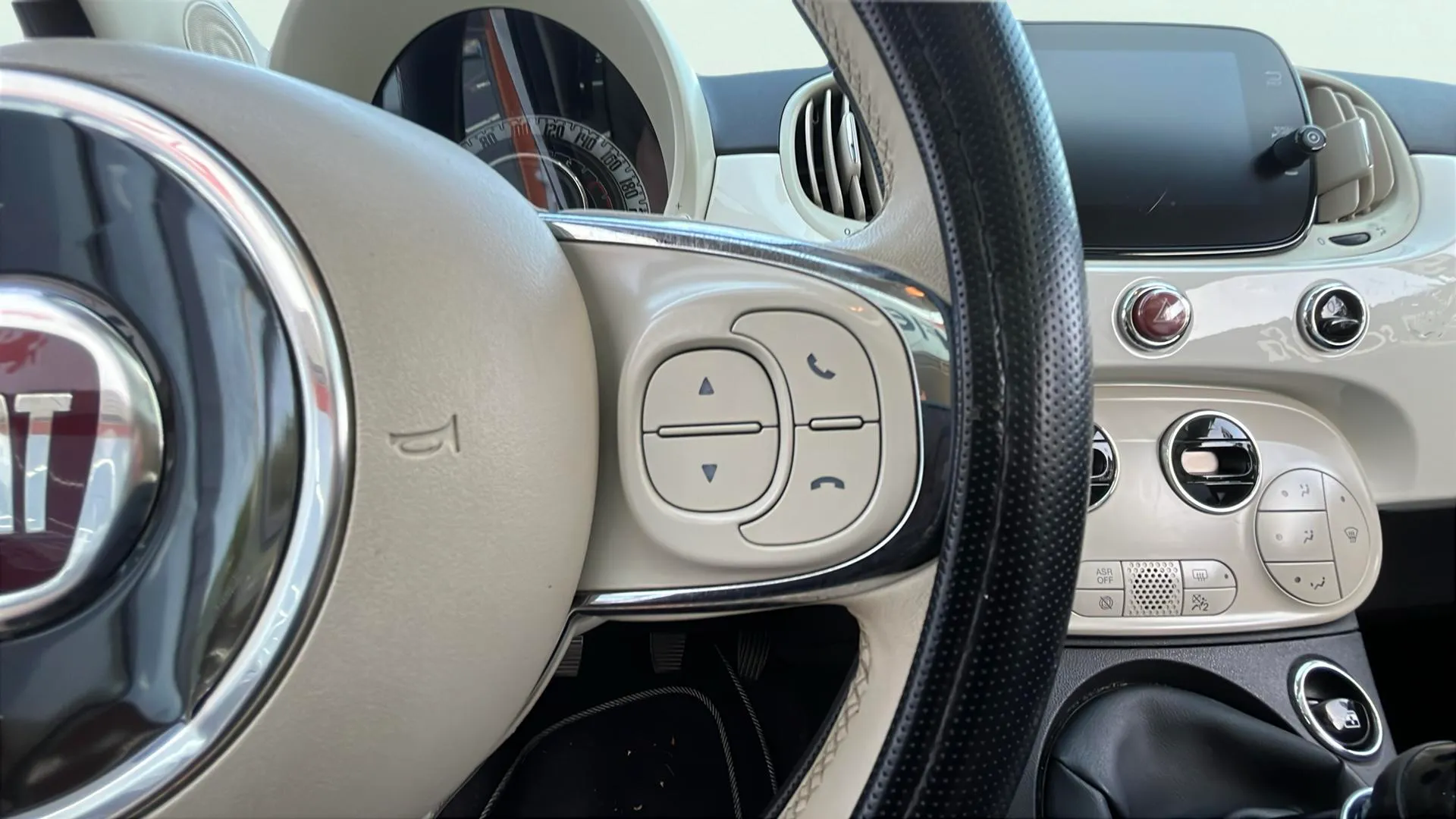 Fiat 500 Dolcevita 1.0 Hybrid - foto 23