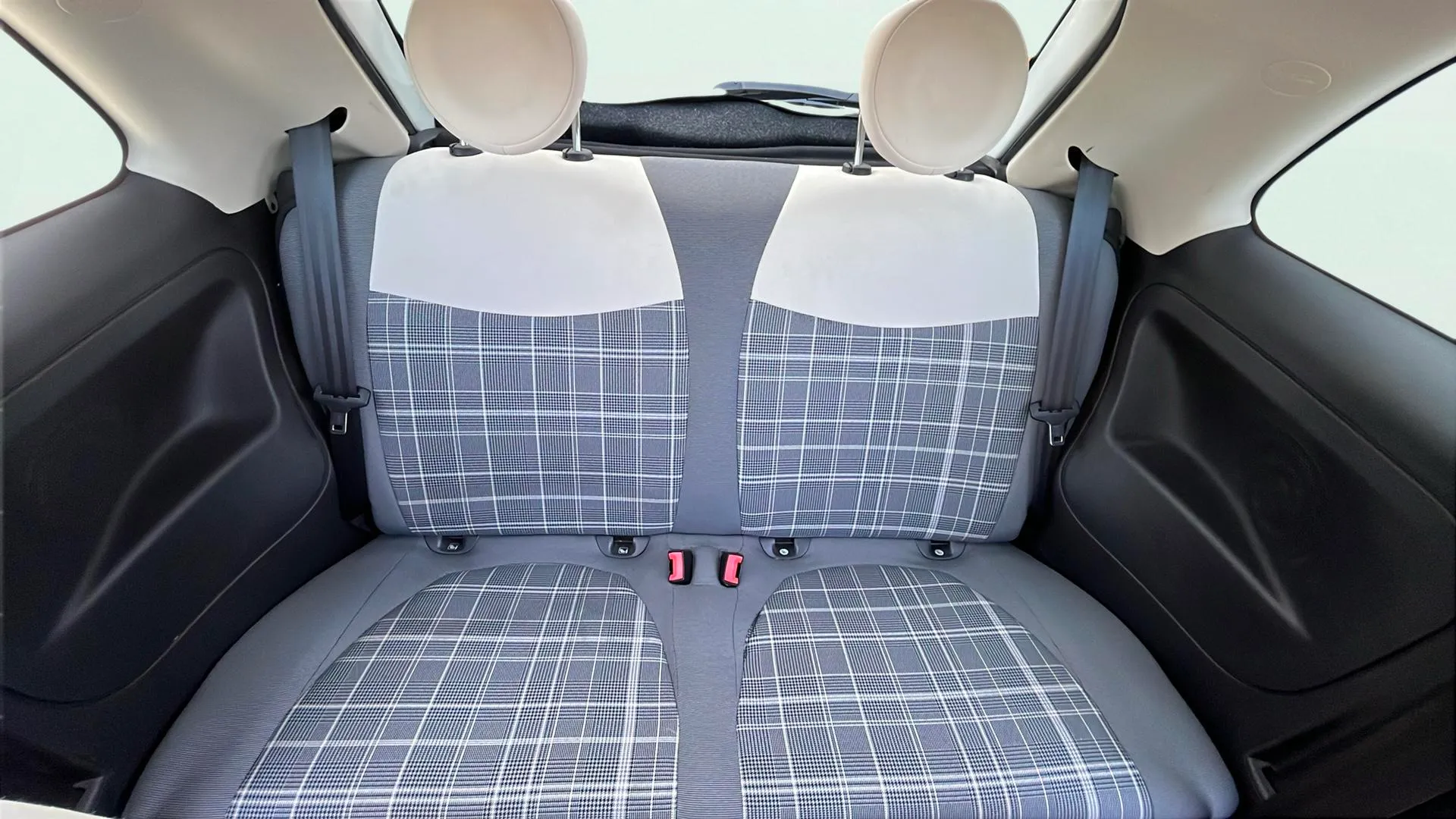 Fiat 500 Dolcevita 1.0 Hybrid - foto 14