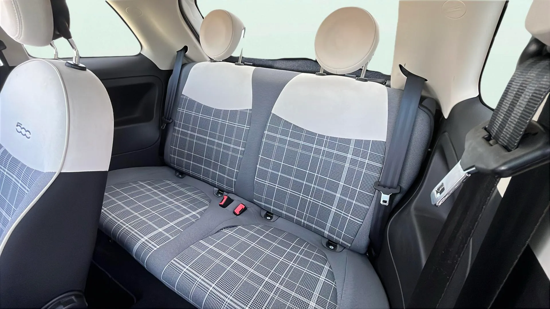 Fiat 500 Dolcevita 1.0 Hybrid - foto 13