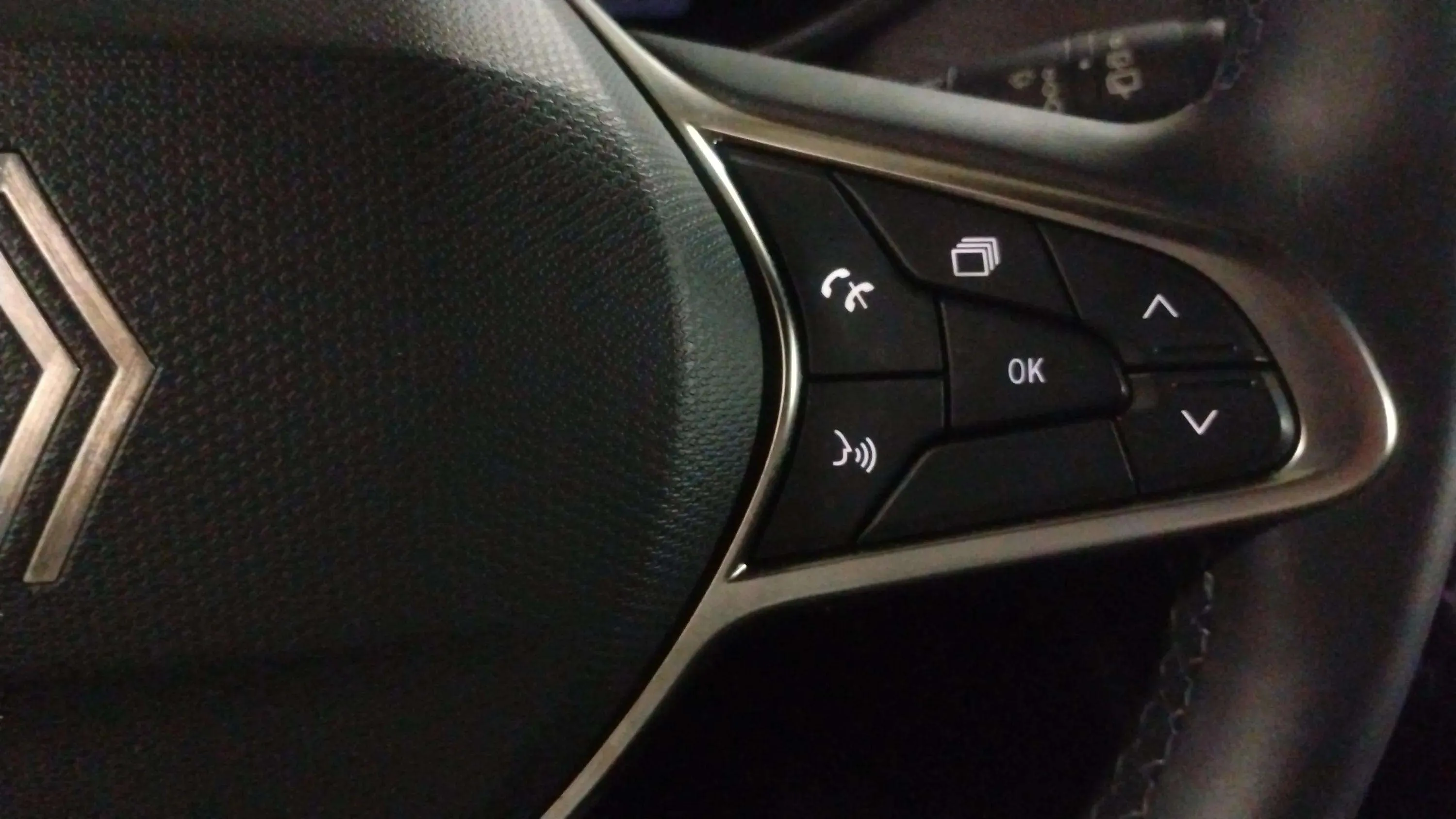 Renault Clio Techno TCe 90 - foto 26