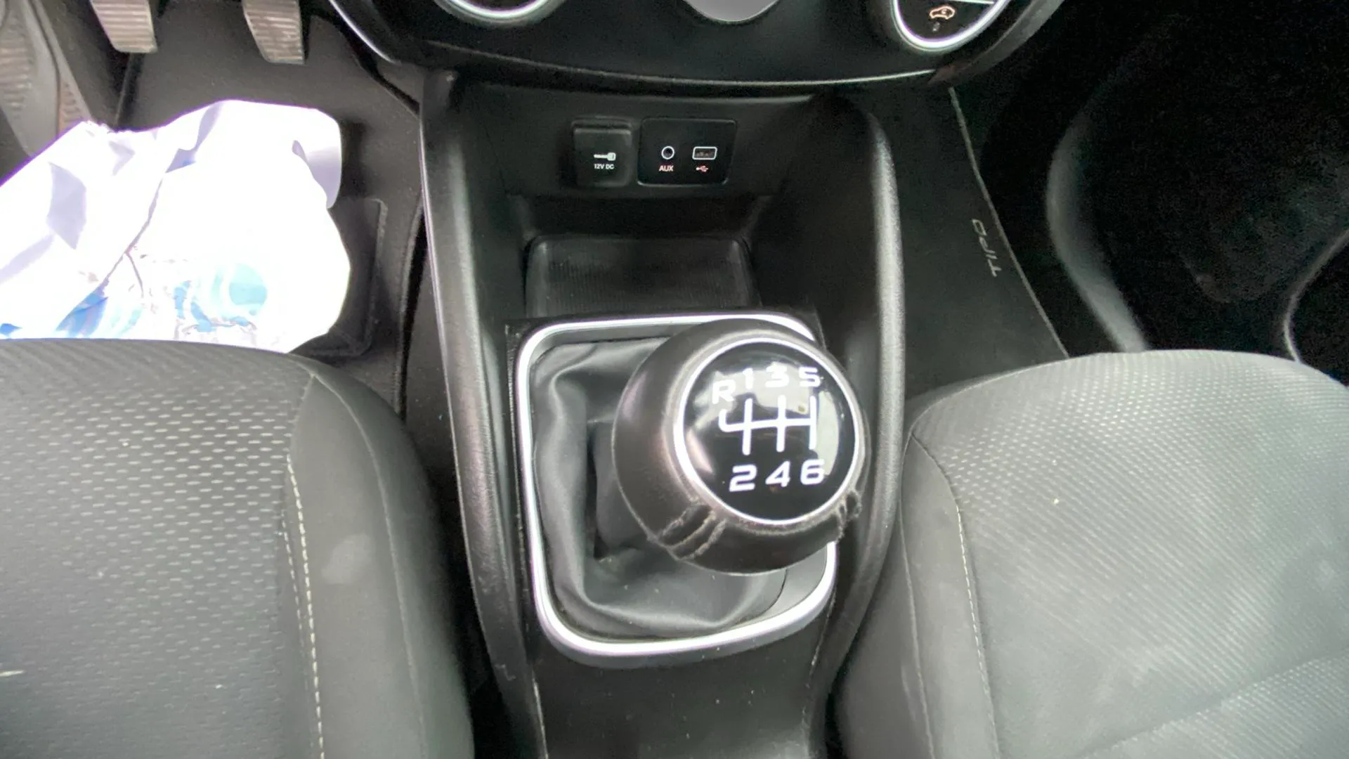 Fiat Tipo 1.4 T-Jet 16v Lounge - foto 25