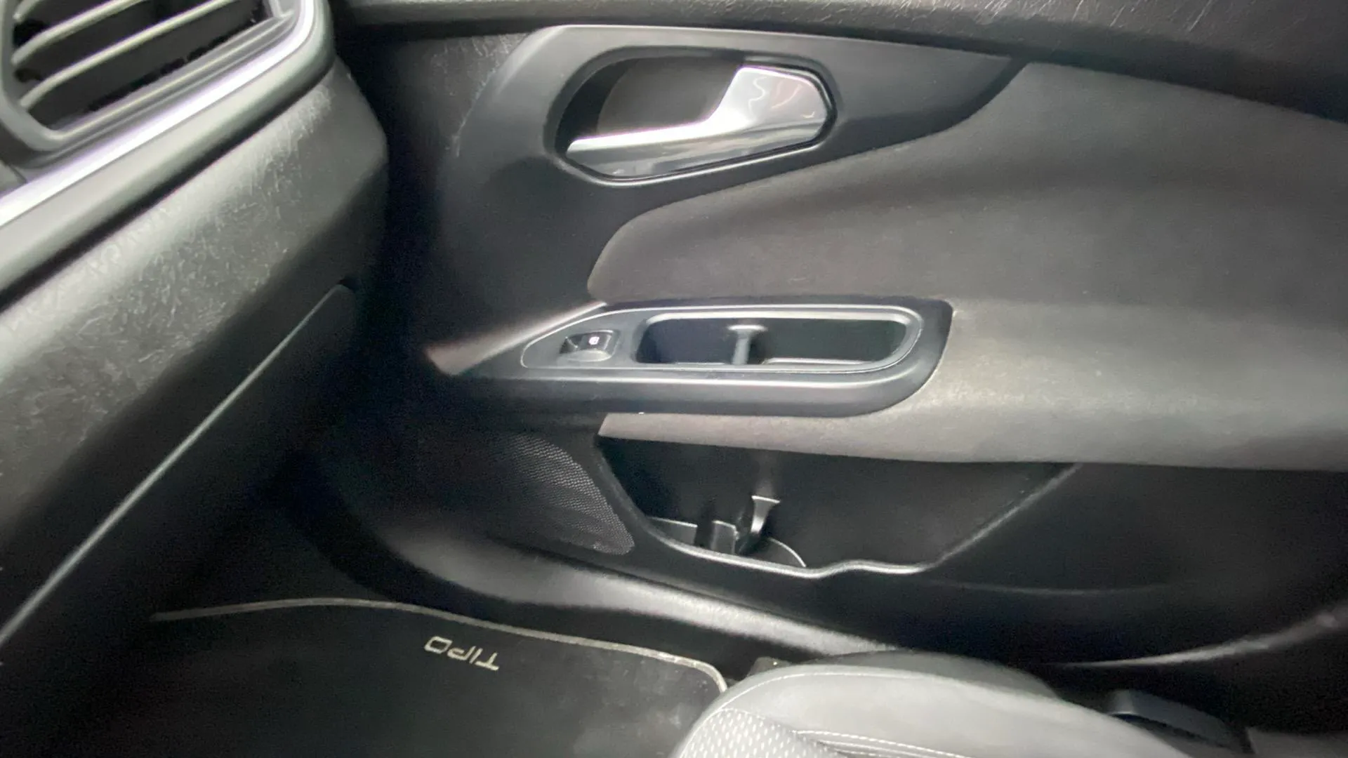 Fiat Tipo 1.4 T-Jet 16v Lounge - foto 28
