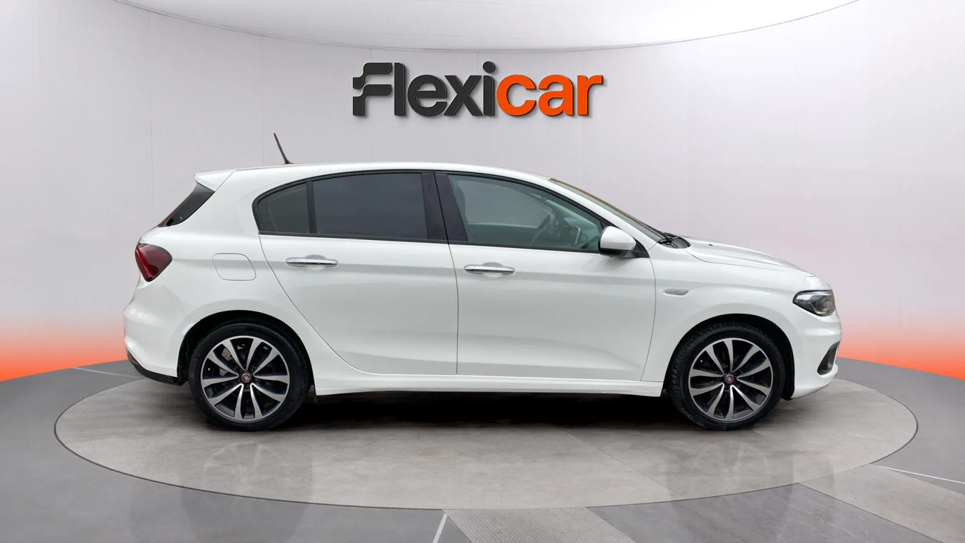 Fiat Tipo 1.4 T-Jet 16v Lounge - foto 4