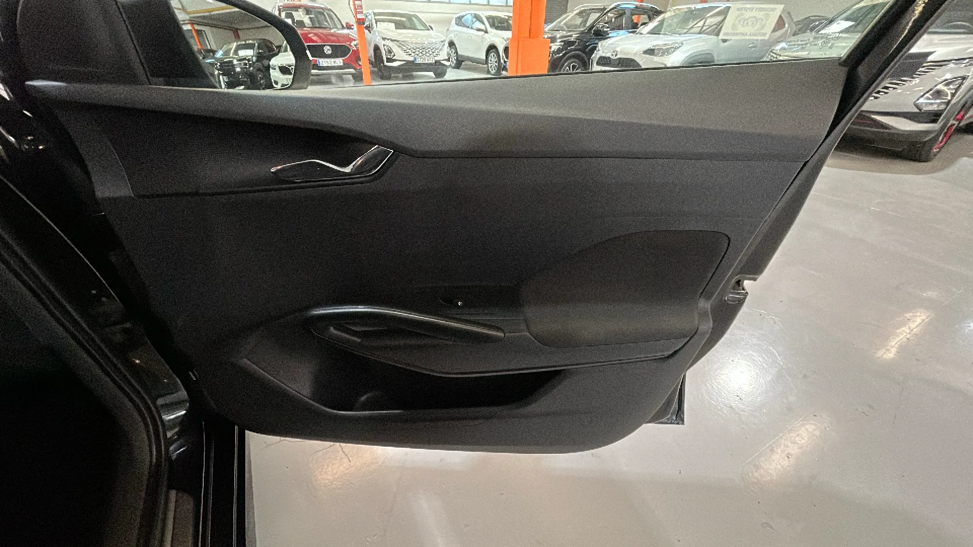Škoda Fabia 1.0 TSI DSG Selection - foto 24
