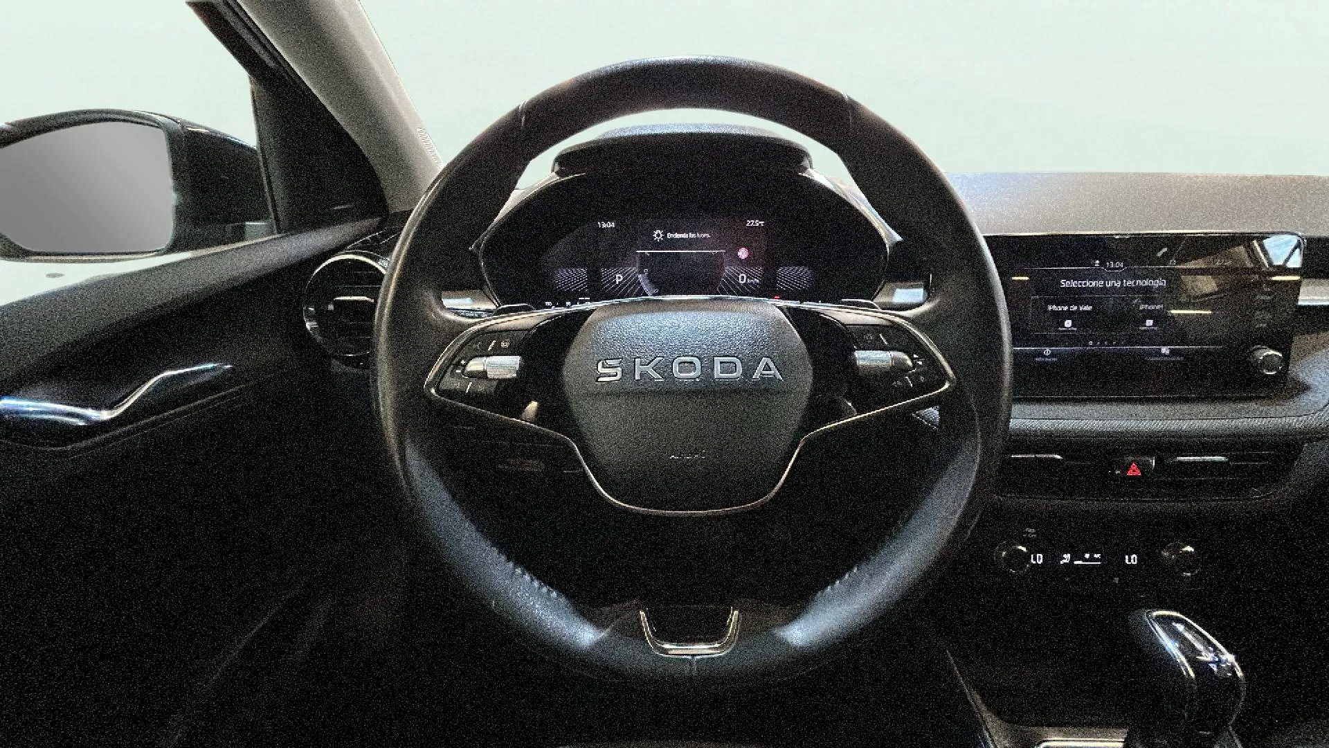 Škoda Fabia 1.0 TSI DSG Selection - foto 10