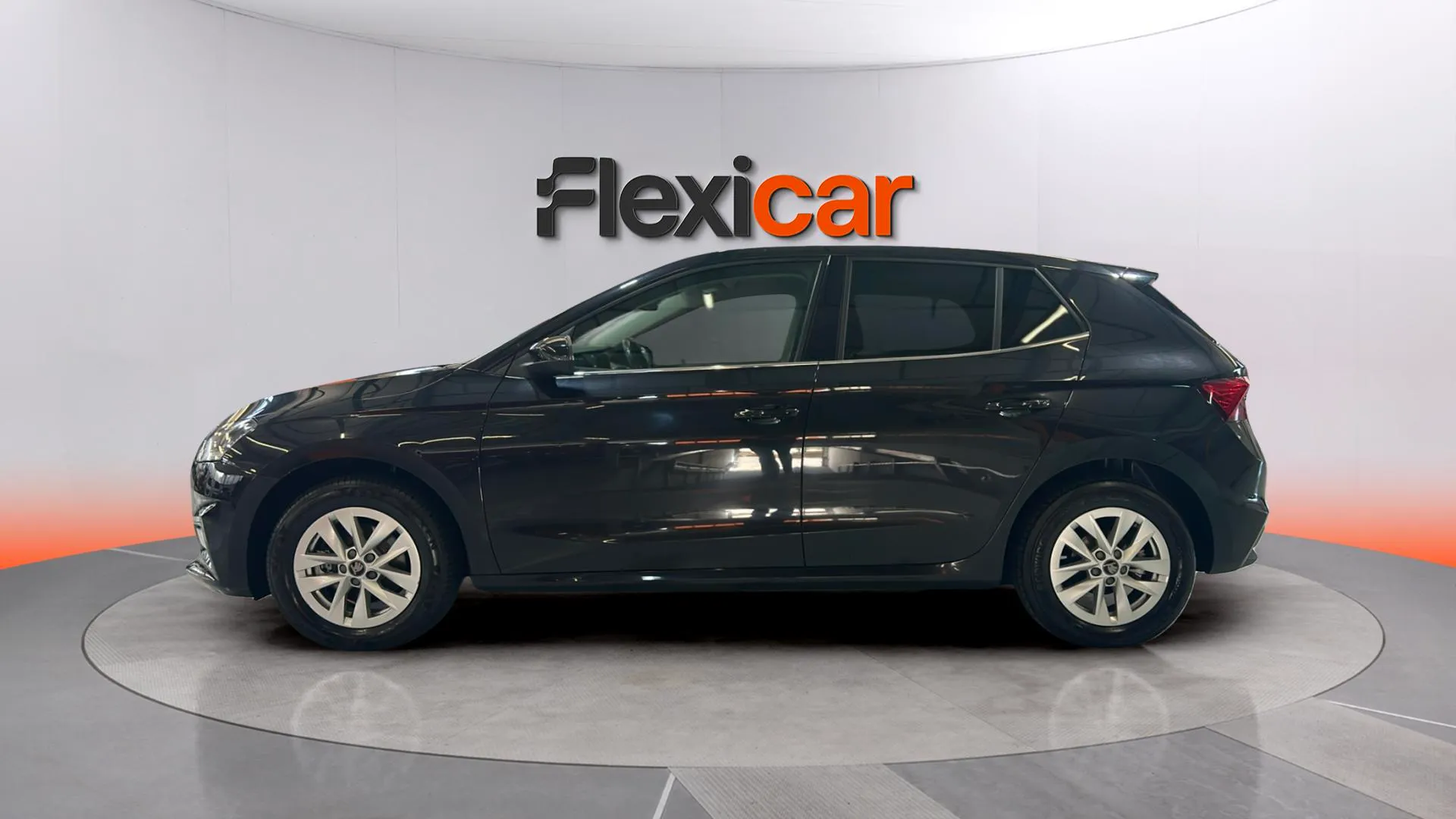 Škoda Fabia 1.0 TSI DSG Selection - foto 4