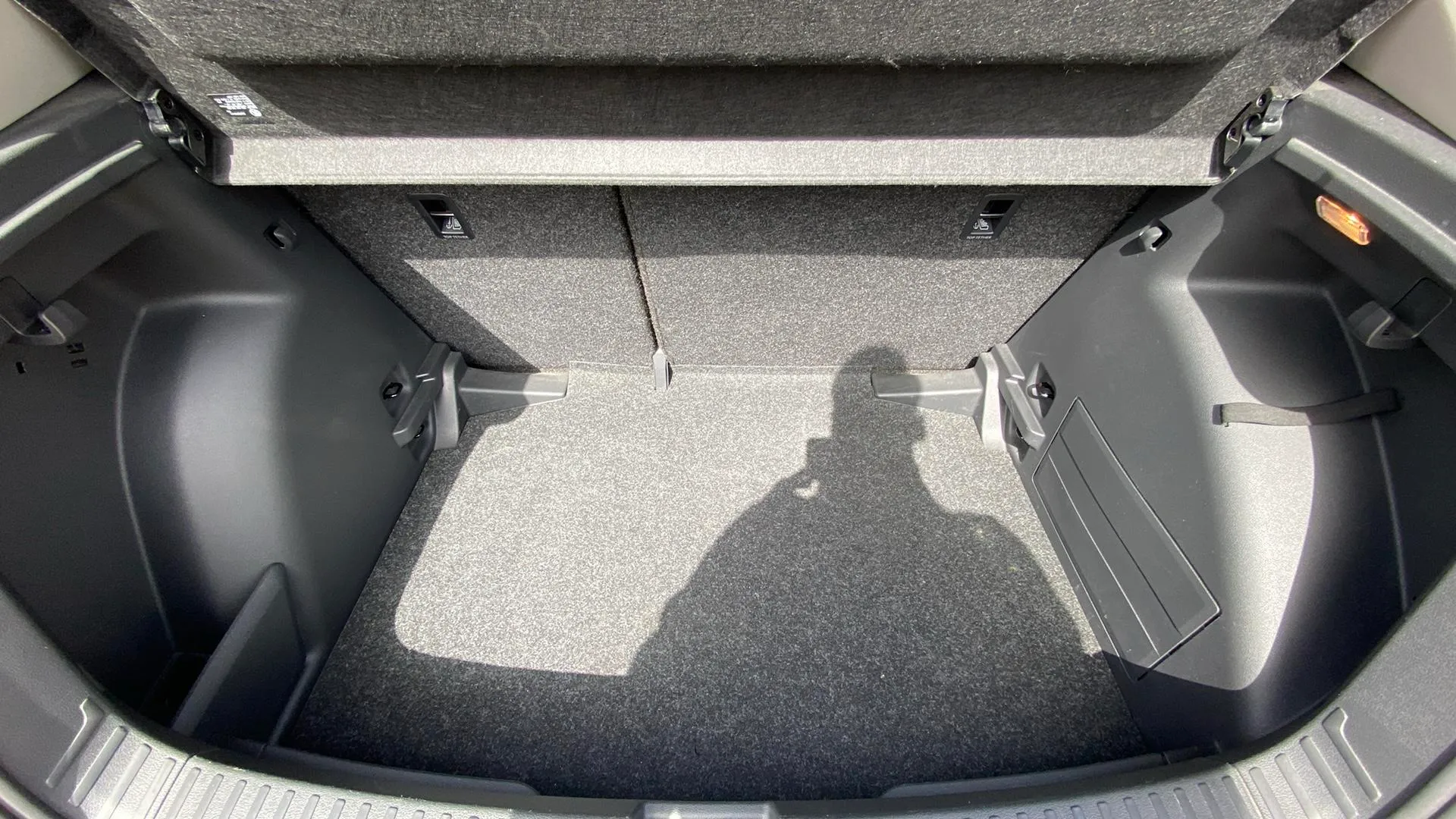 Škoda Fabia 1.0 TSI Selection - foto 16