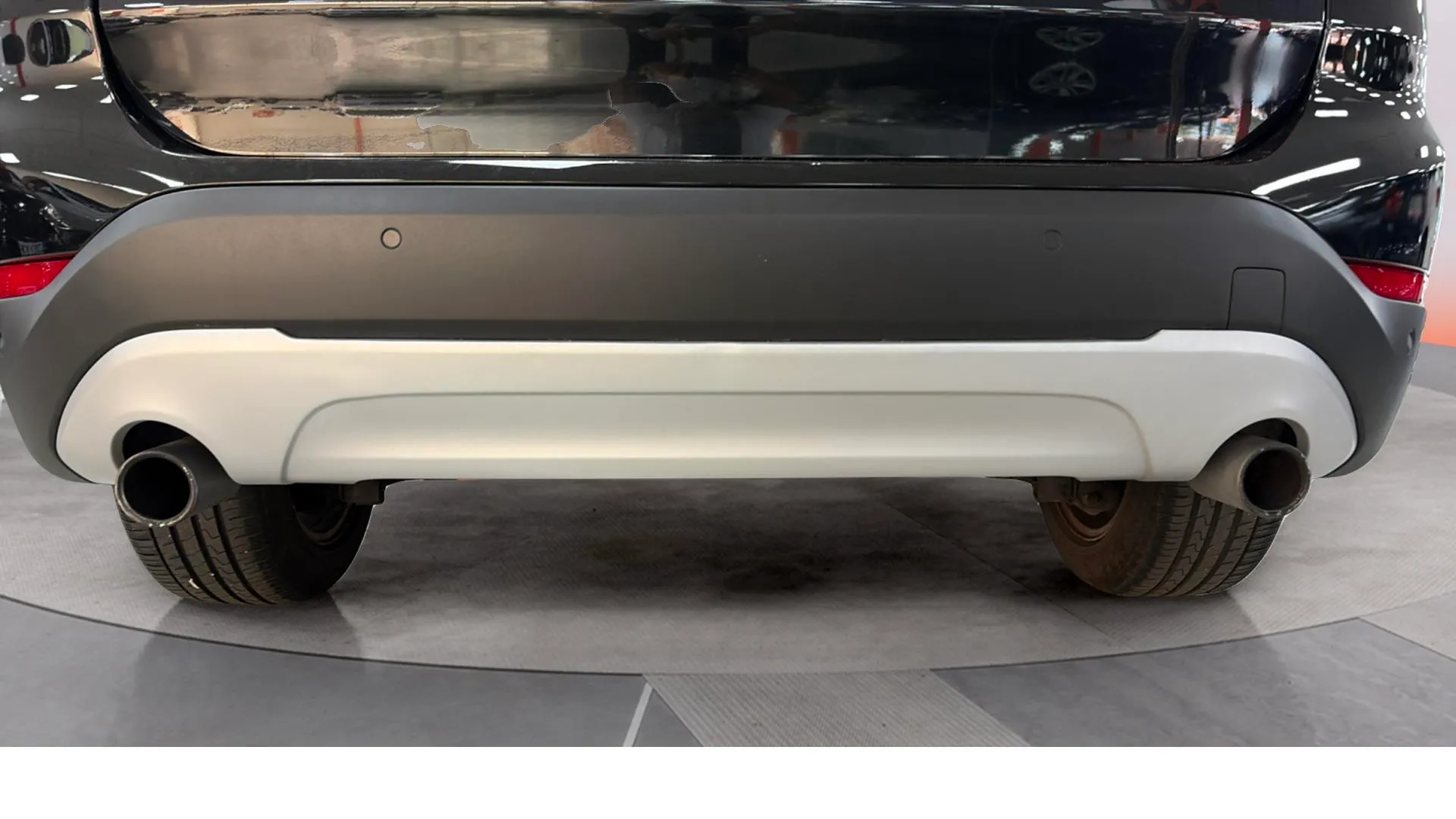 BMW X1 sDrive18d - foto 19