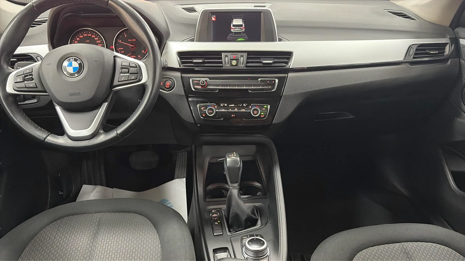 BMW X1 sDrive18d - foto 10