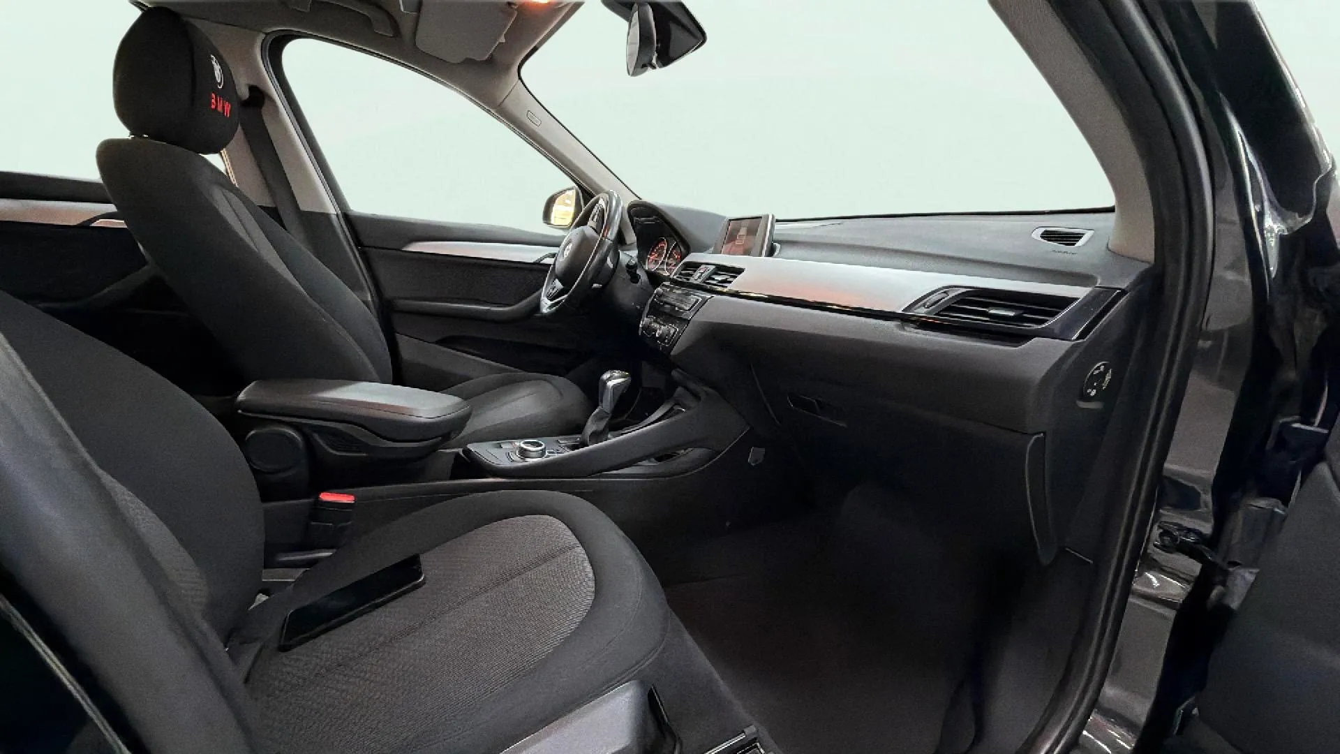 BMW X1 sDrive18d - foto 14