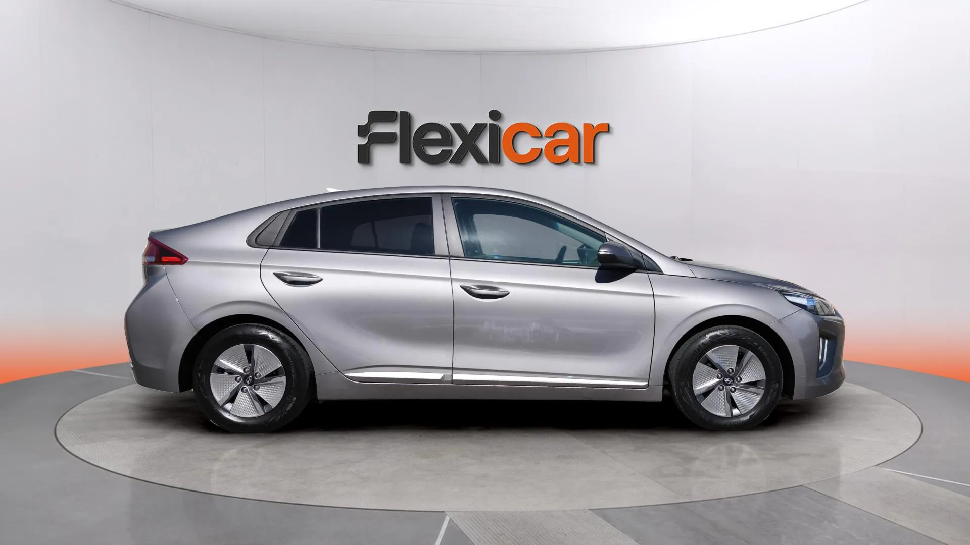 Hyundai Ioniq 1.6 GDI HEV Tecno DCT - foto 3