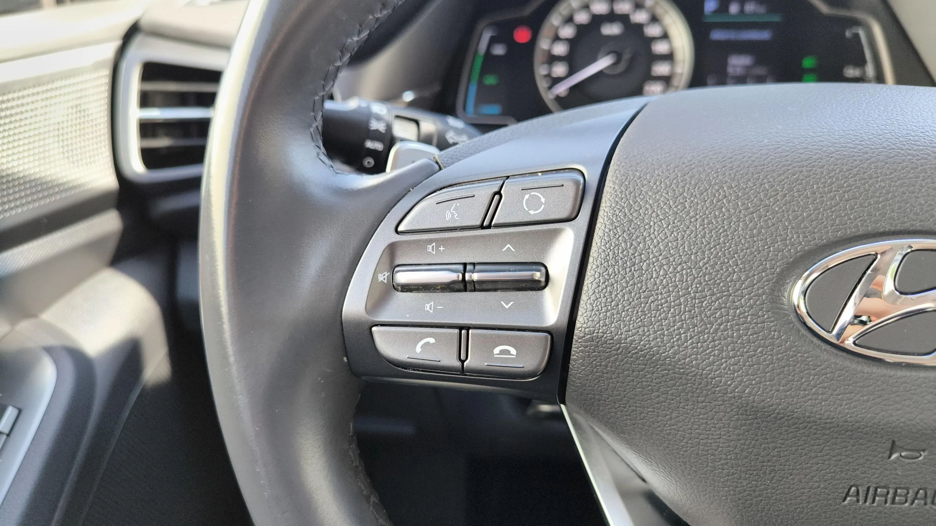 Hyundai Ioniq 1.6 GDI HEV Tecno DCT - foto 20