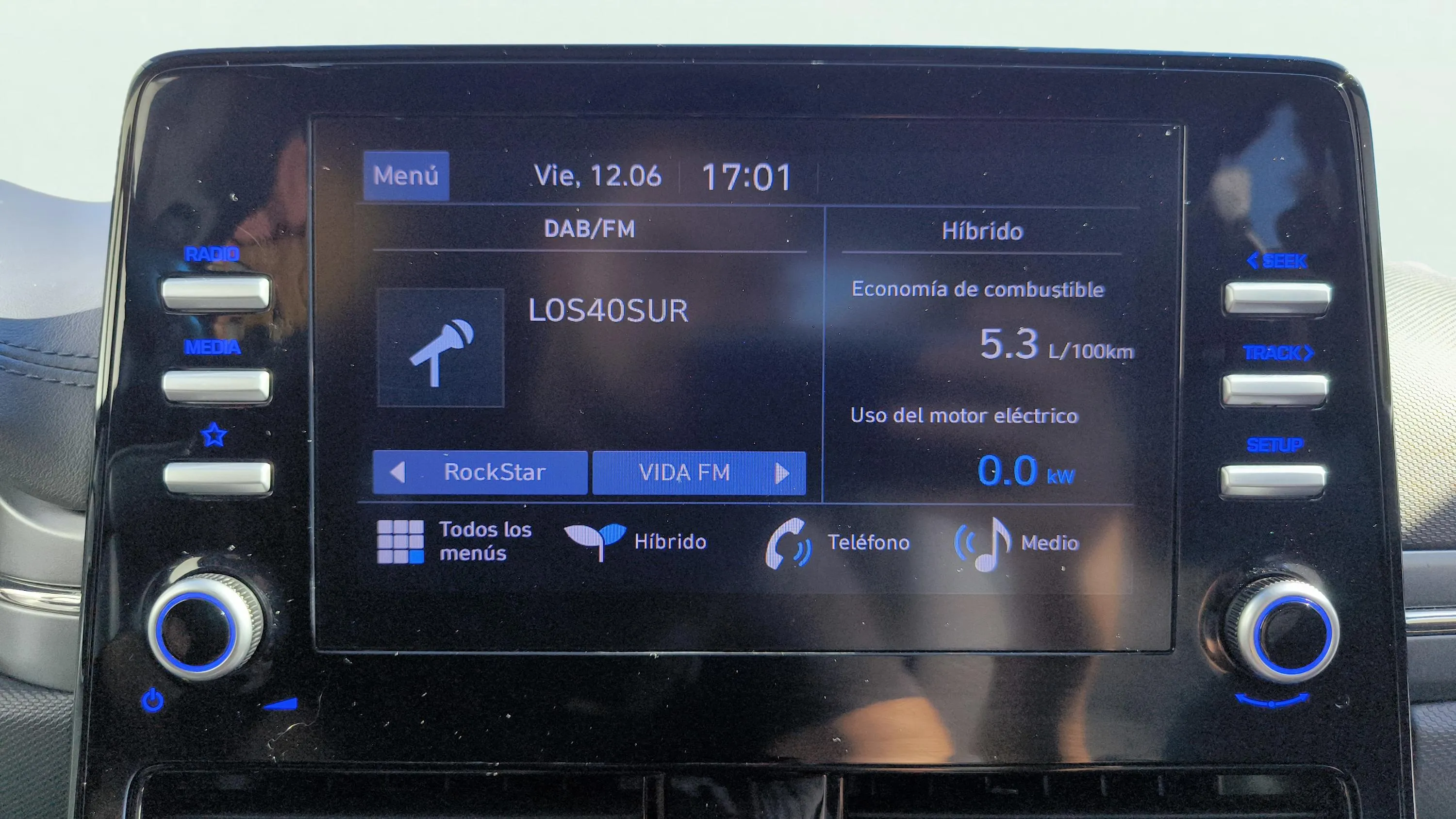 Hyundai Ioniq 1.6 GDI HEV Tecno DCT - foto 39