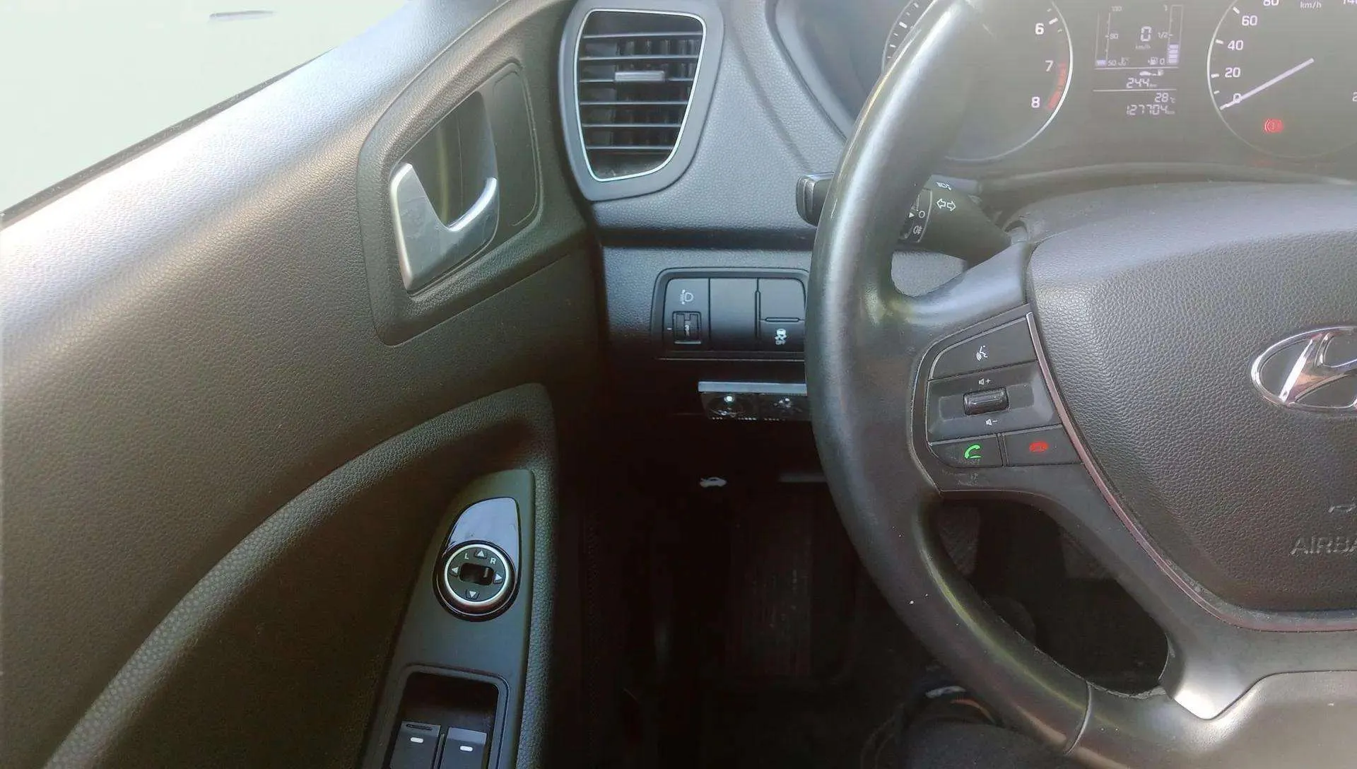 Hyundai i20 1.2 MPI Tecno - foto 11
