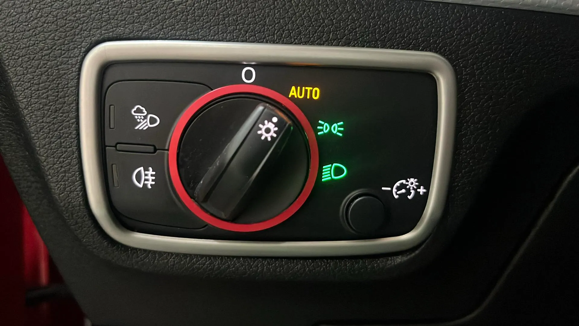 Audi Q2 Sport 35 TFSI - foto 16